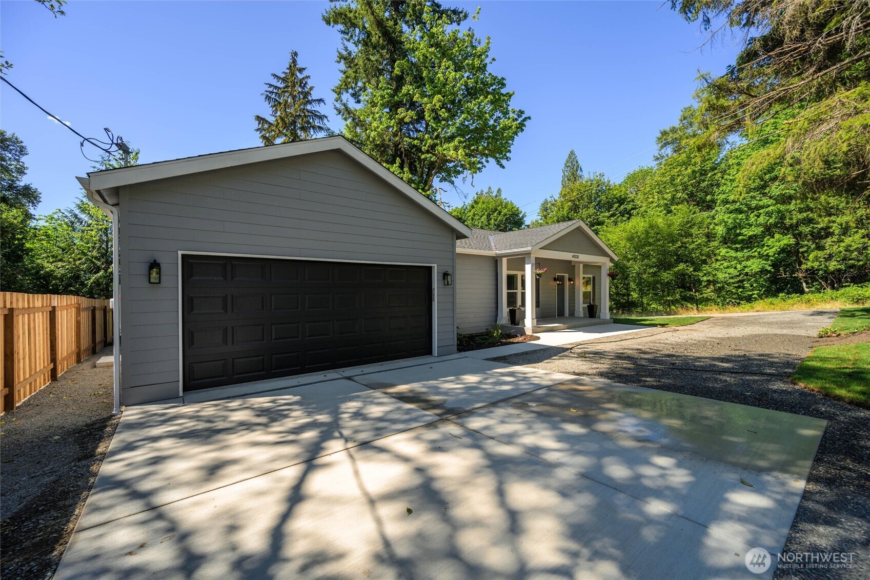 45332 Limestone Street Property Photo 4