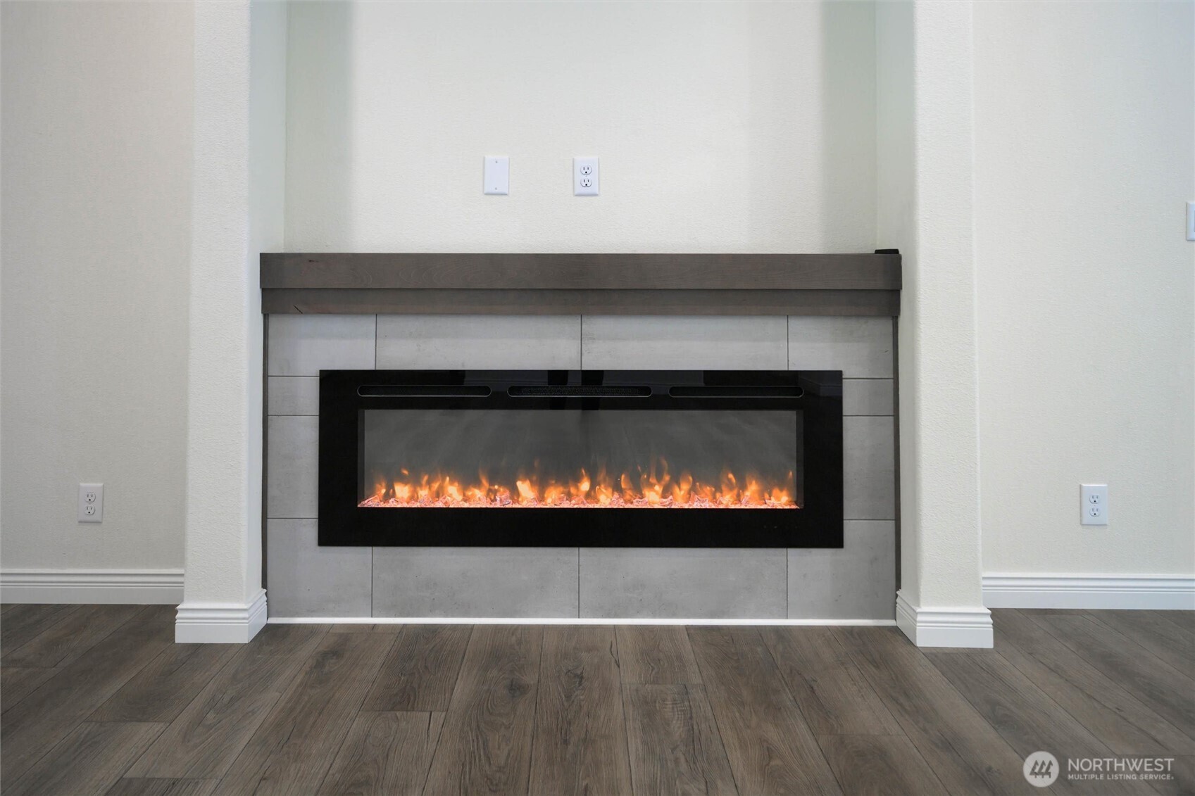 45332 Limestone Street Property Photo 11