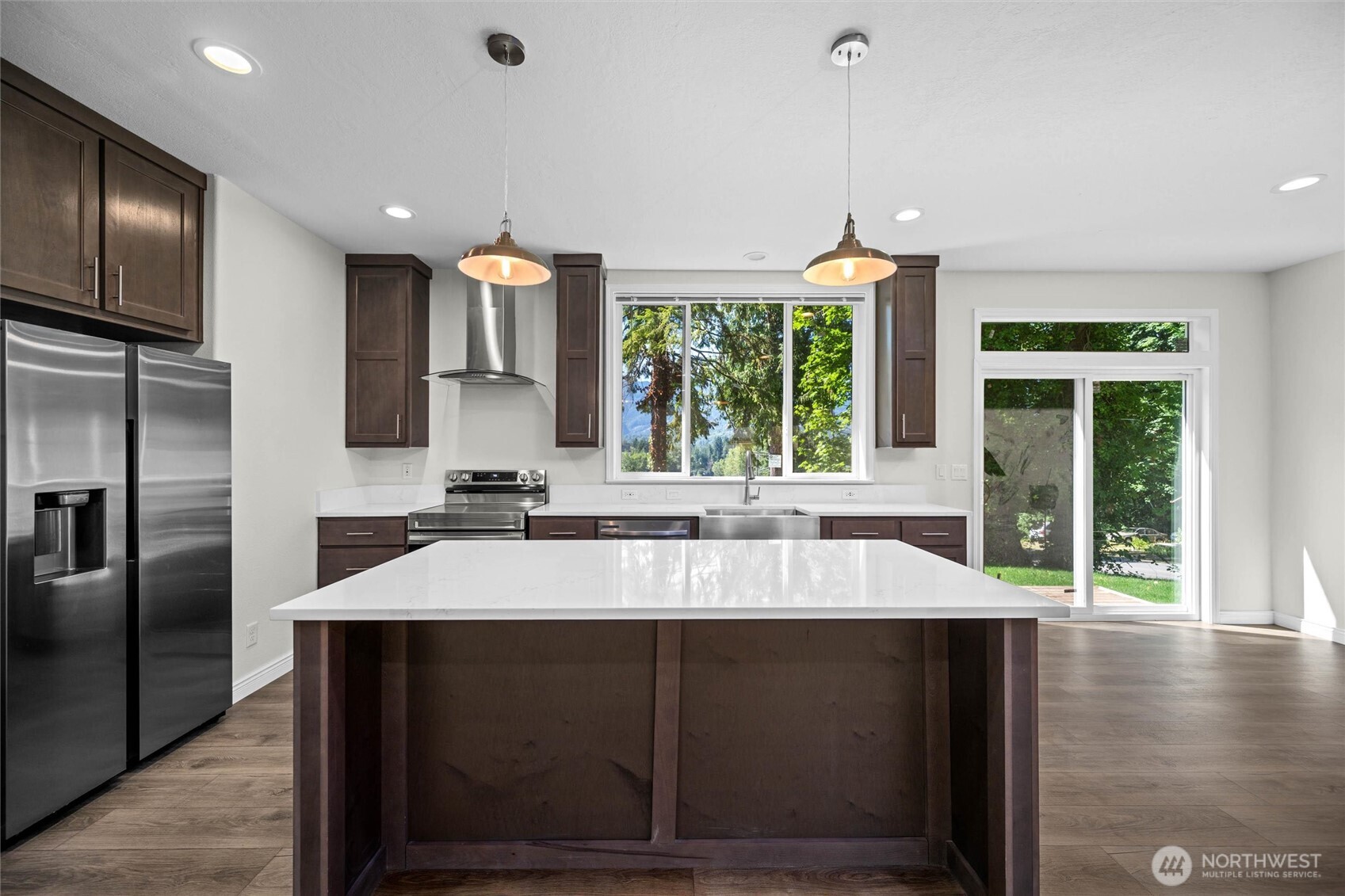 45332 Limestone Street Property Photo 14