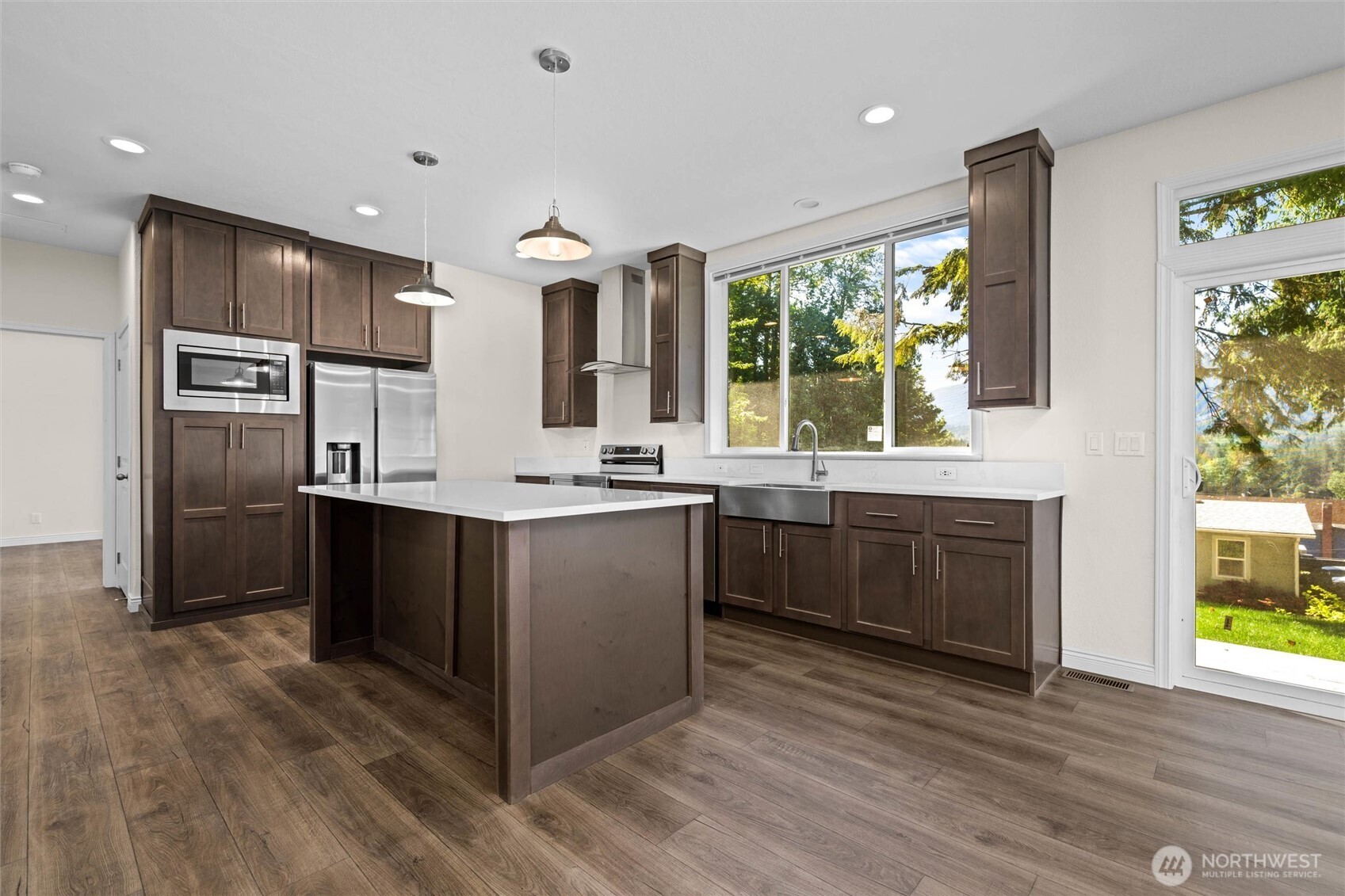 45332 Limestone Street Property Photo 16