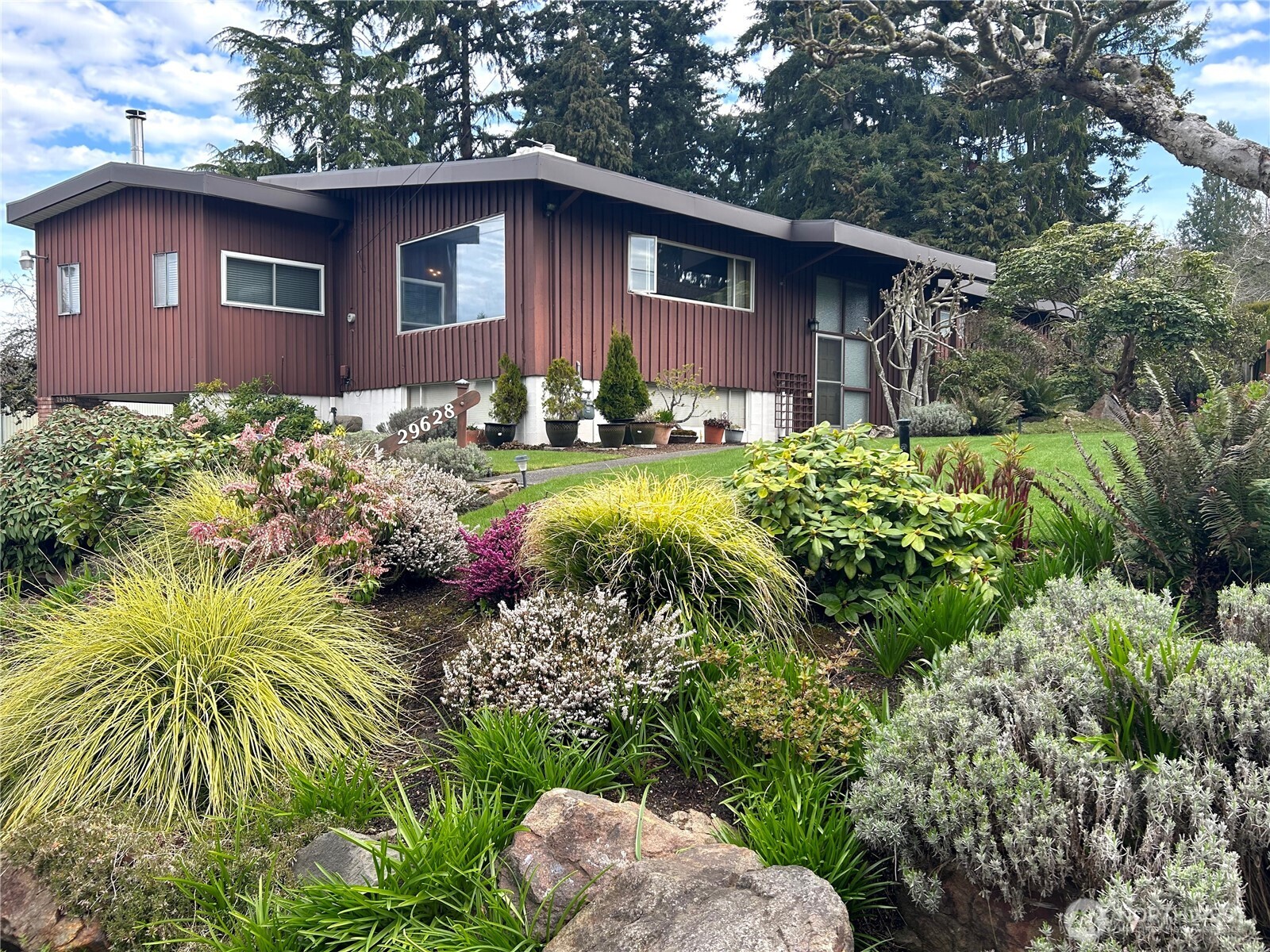 29628 9th Place Property Photo 1