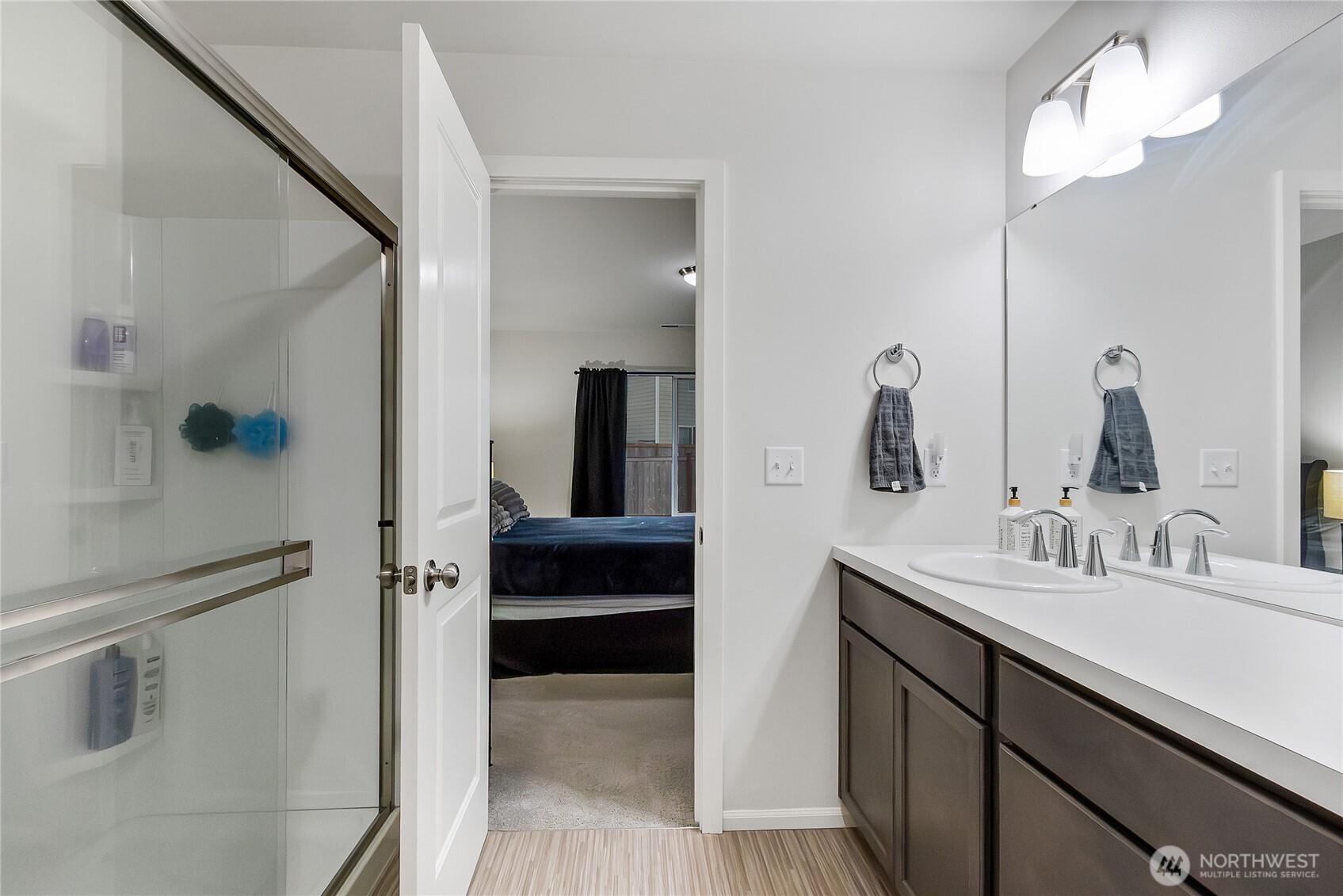 9209 Candytuft Drive Property Photo 10