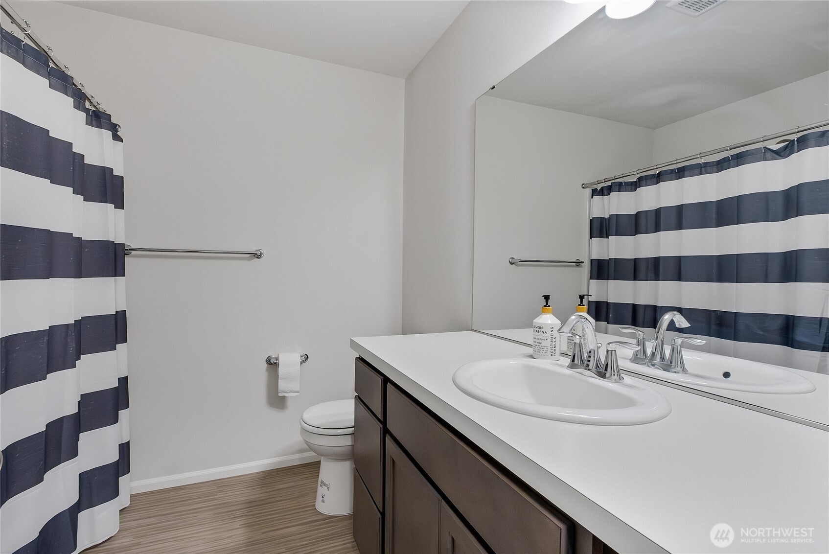 9209 Candytuft Drive Property Photo 13