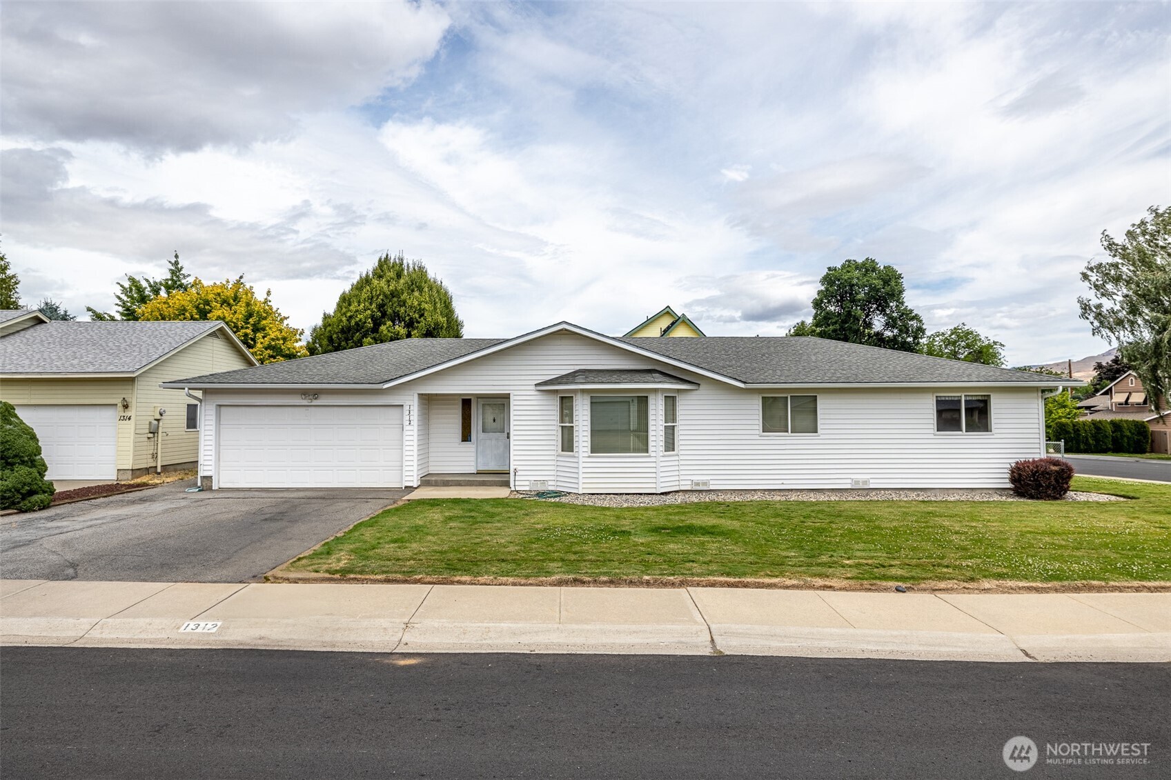 1312 Welch Avenue Property Photo 1
