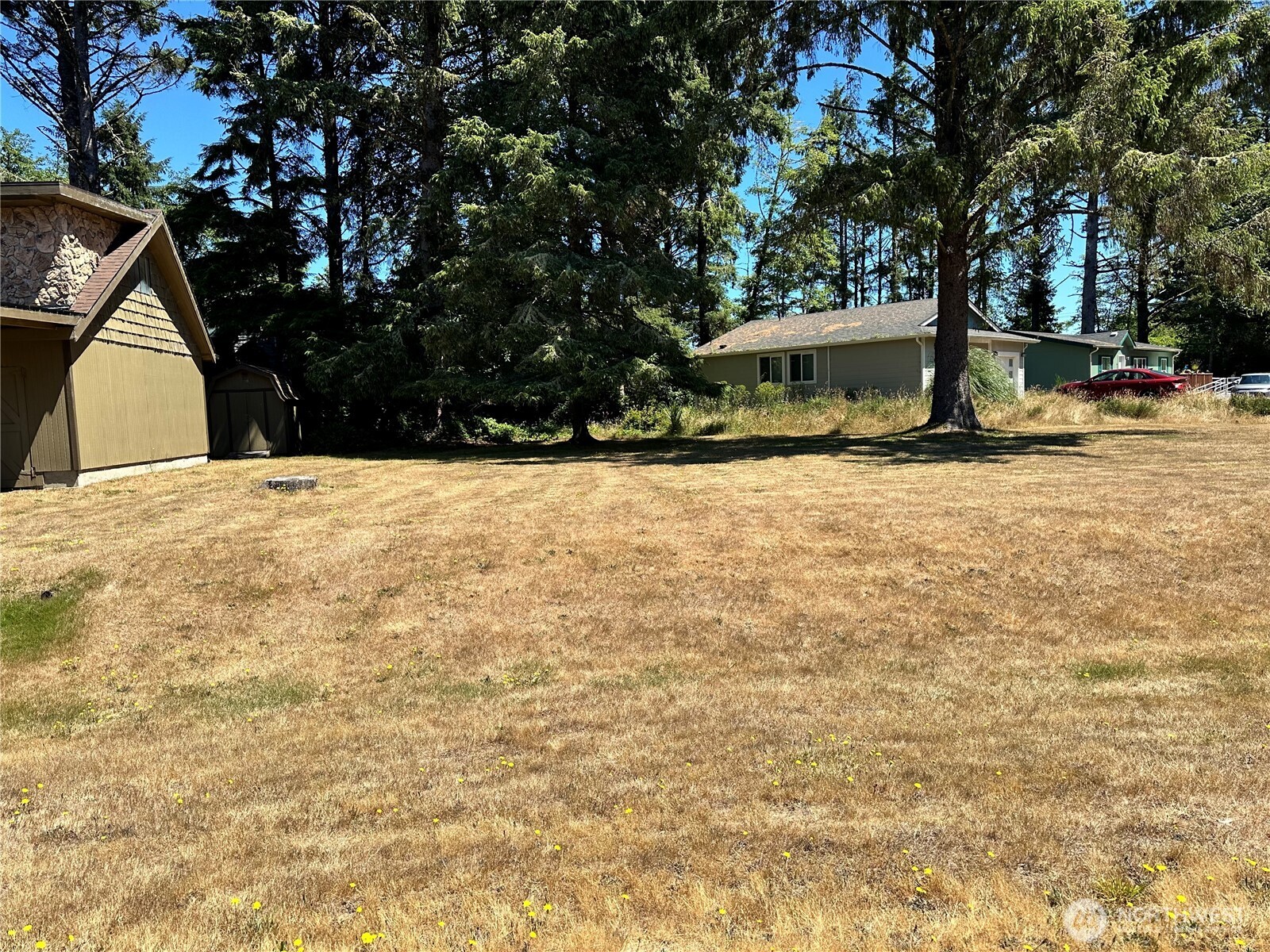 604 Sollecks Avenue Property Photo 1