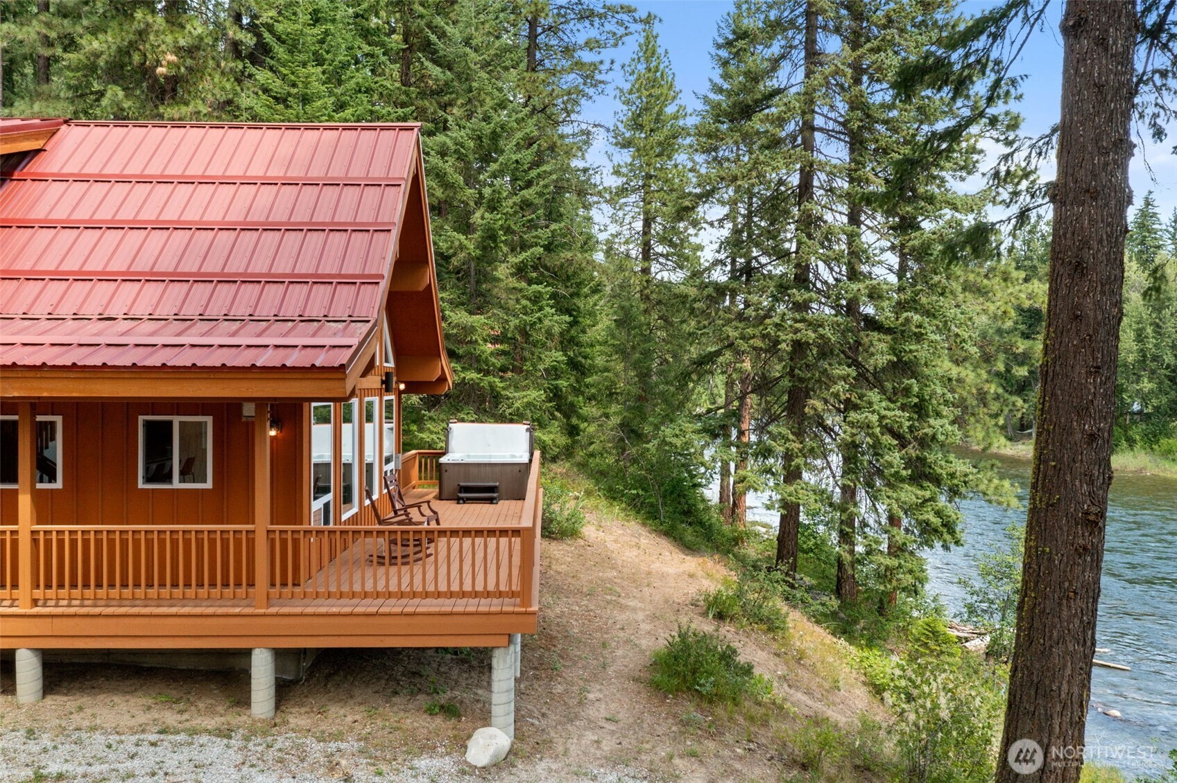 18725 River Road Property Photo 4