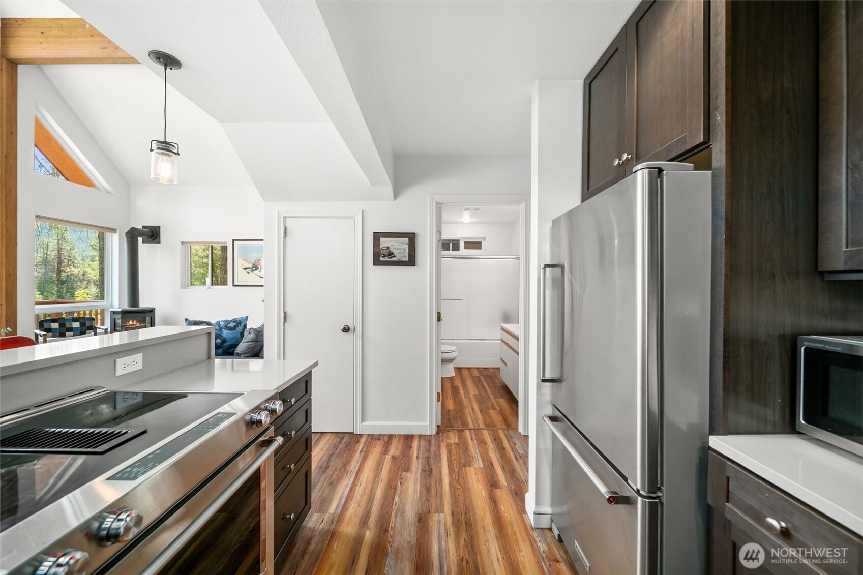 18725 River Road Property Photo 10