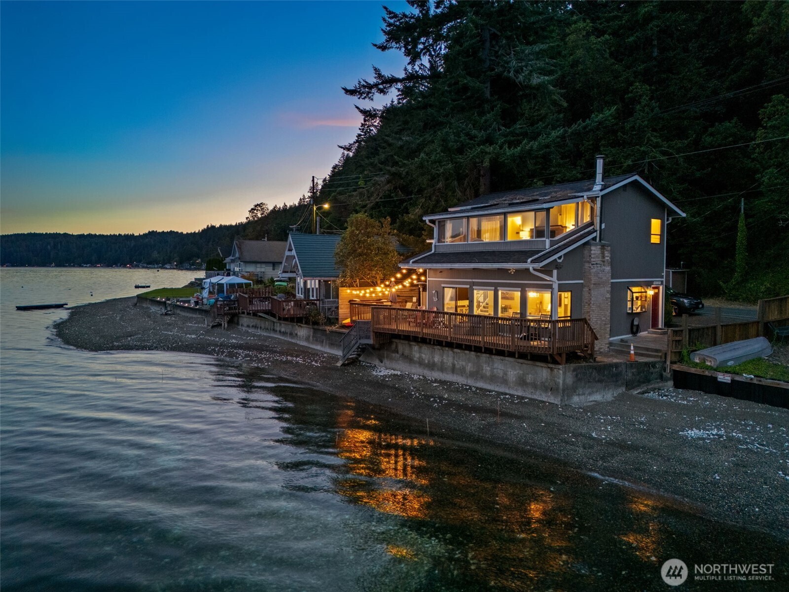 9661 Ne North Shore Road Property Photo 1