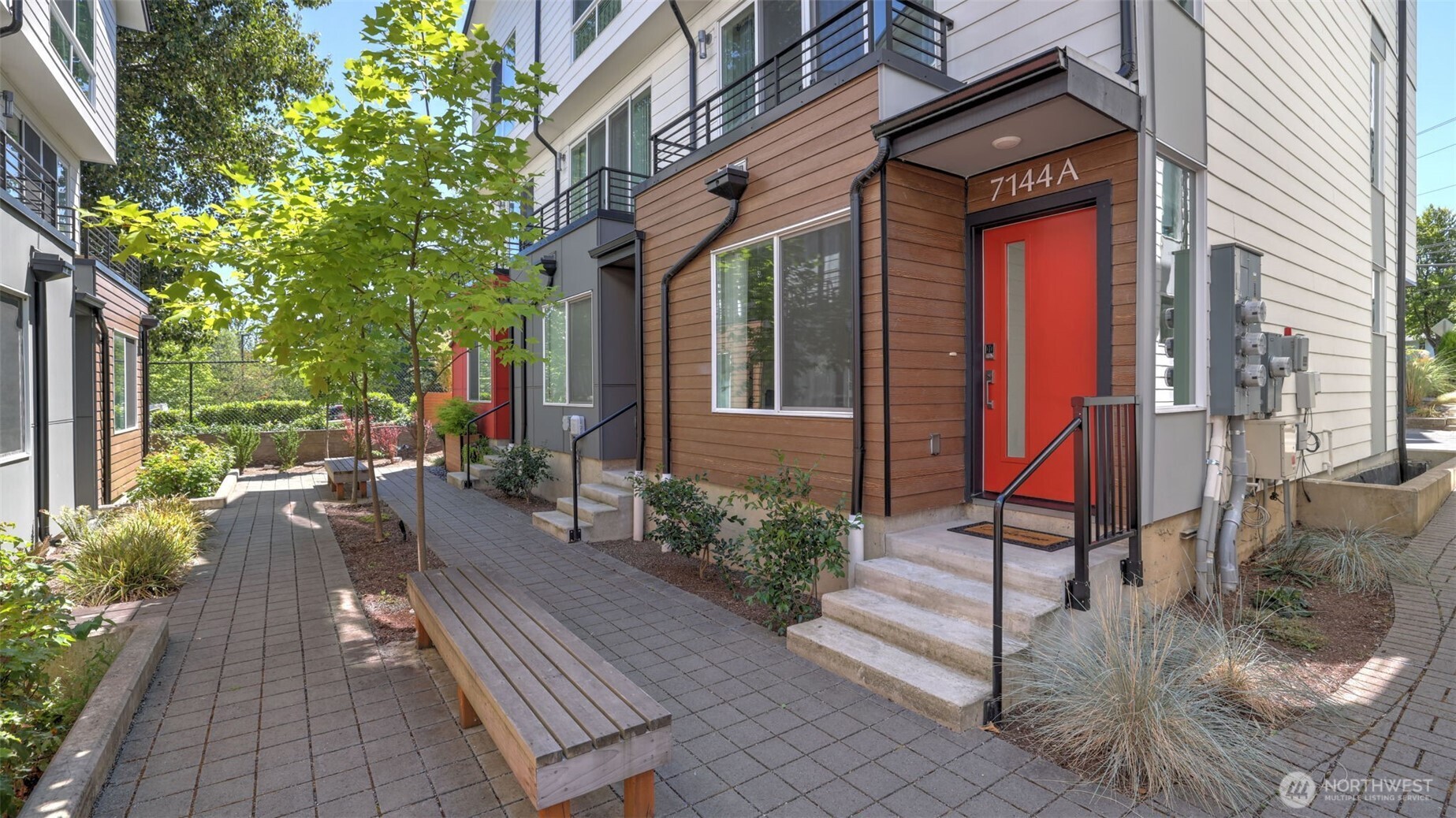 7144 A Beacon Avenue Property Photo 1