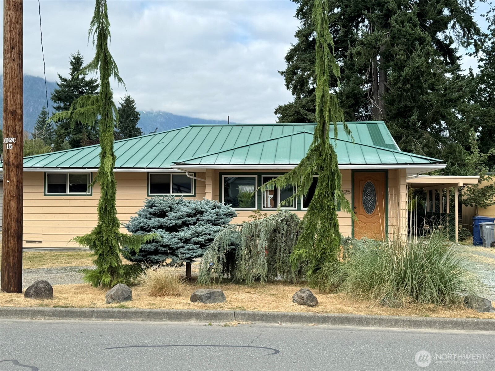 625 Sauk Avenue Property Photo 1