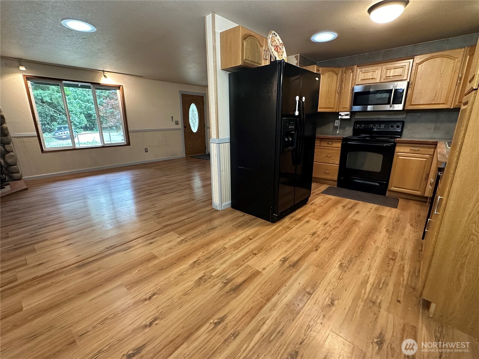 90 Ne Burt Court Property Photo 10