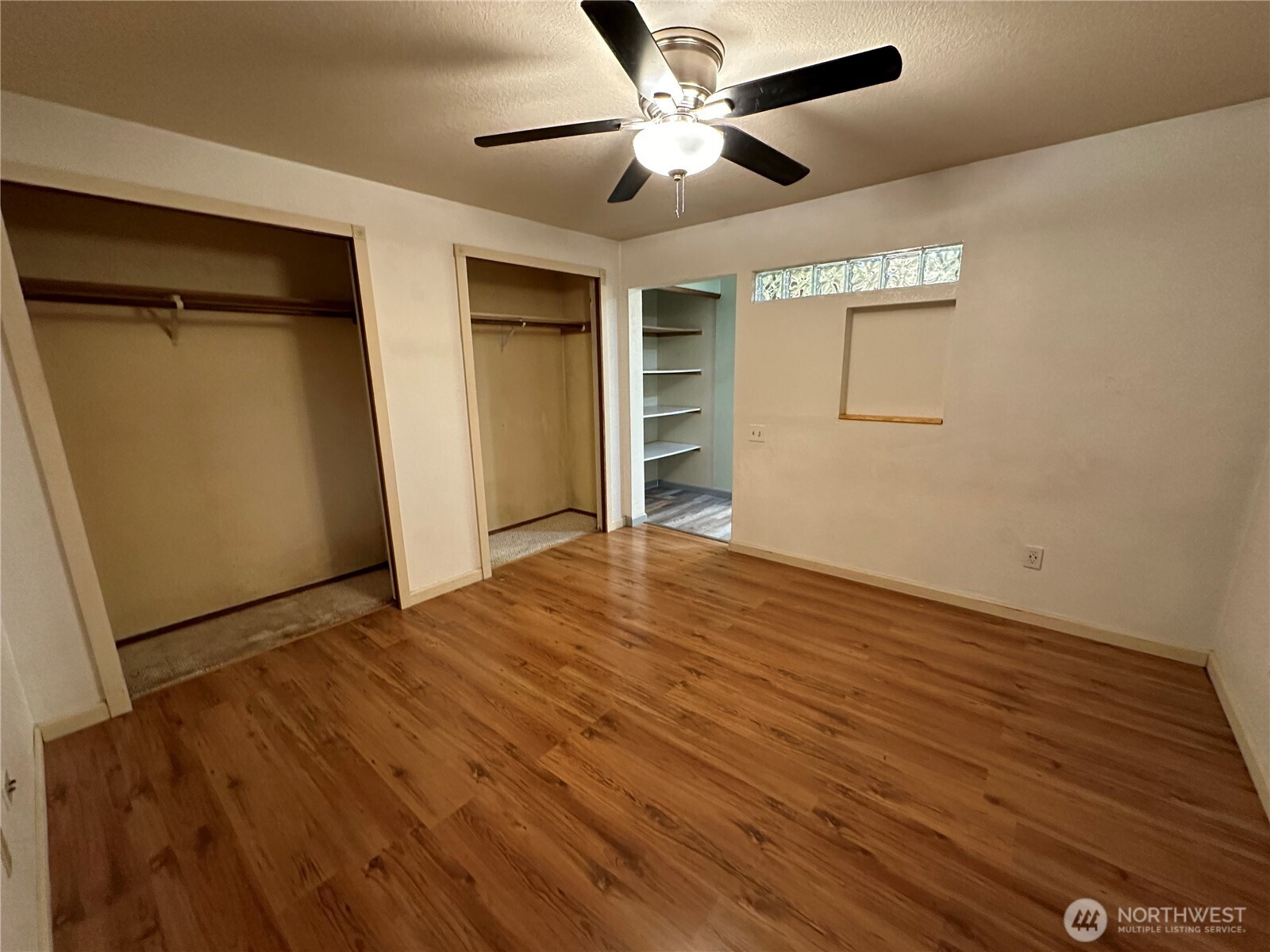 90 Ne Burt Court Property Photo 15