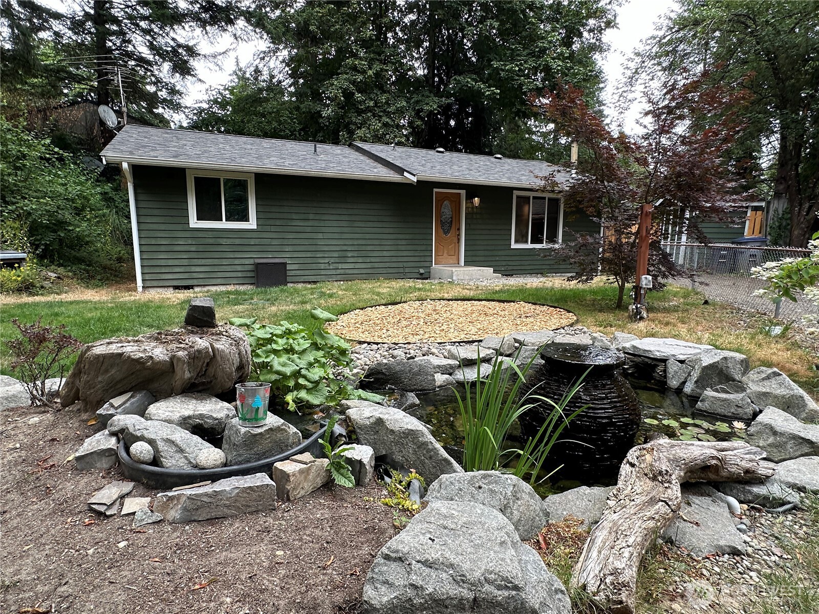 90 Ne Burt Court Property Photo 33