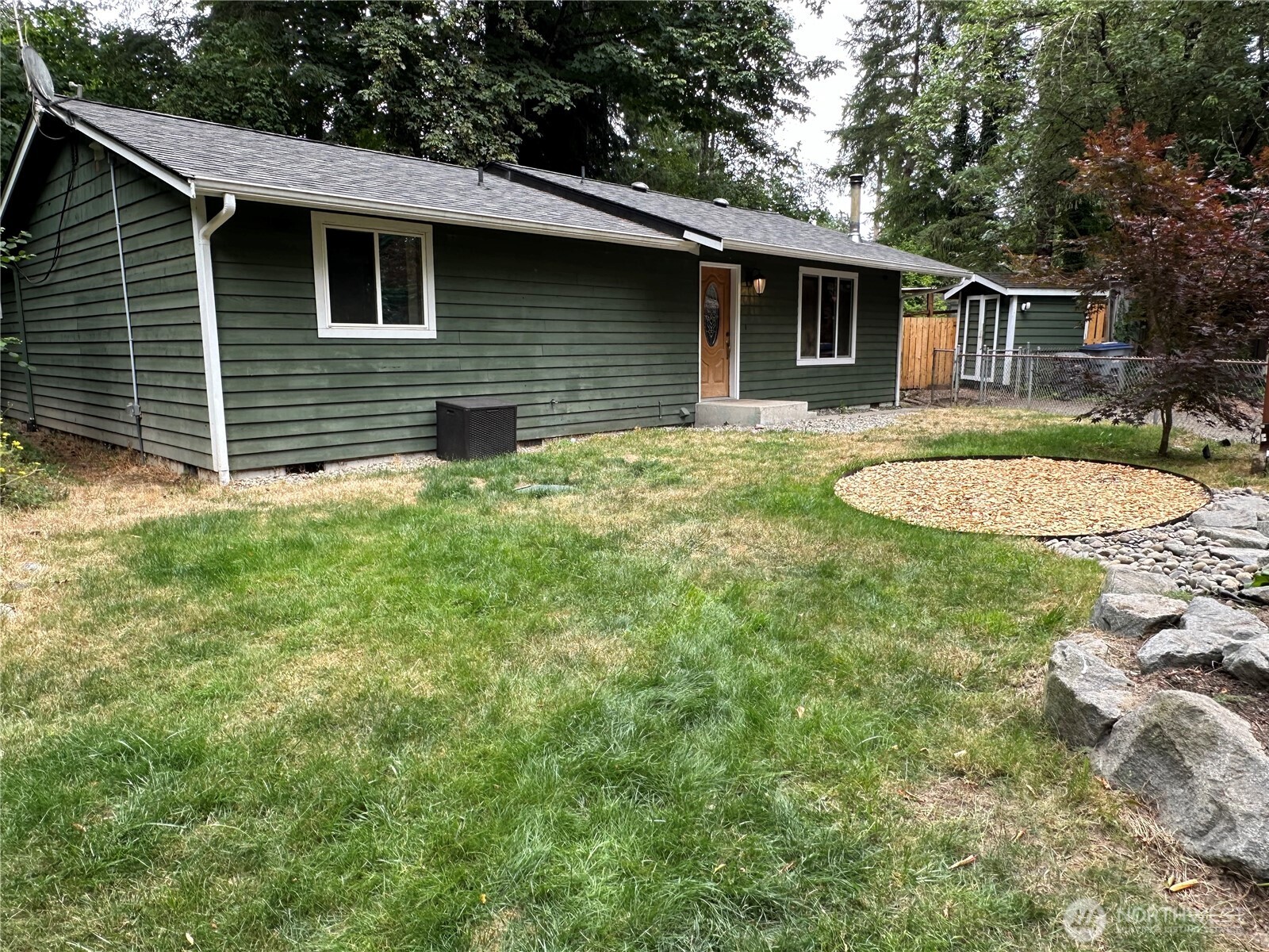 90 Ne Burt Court Property Photo 35