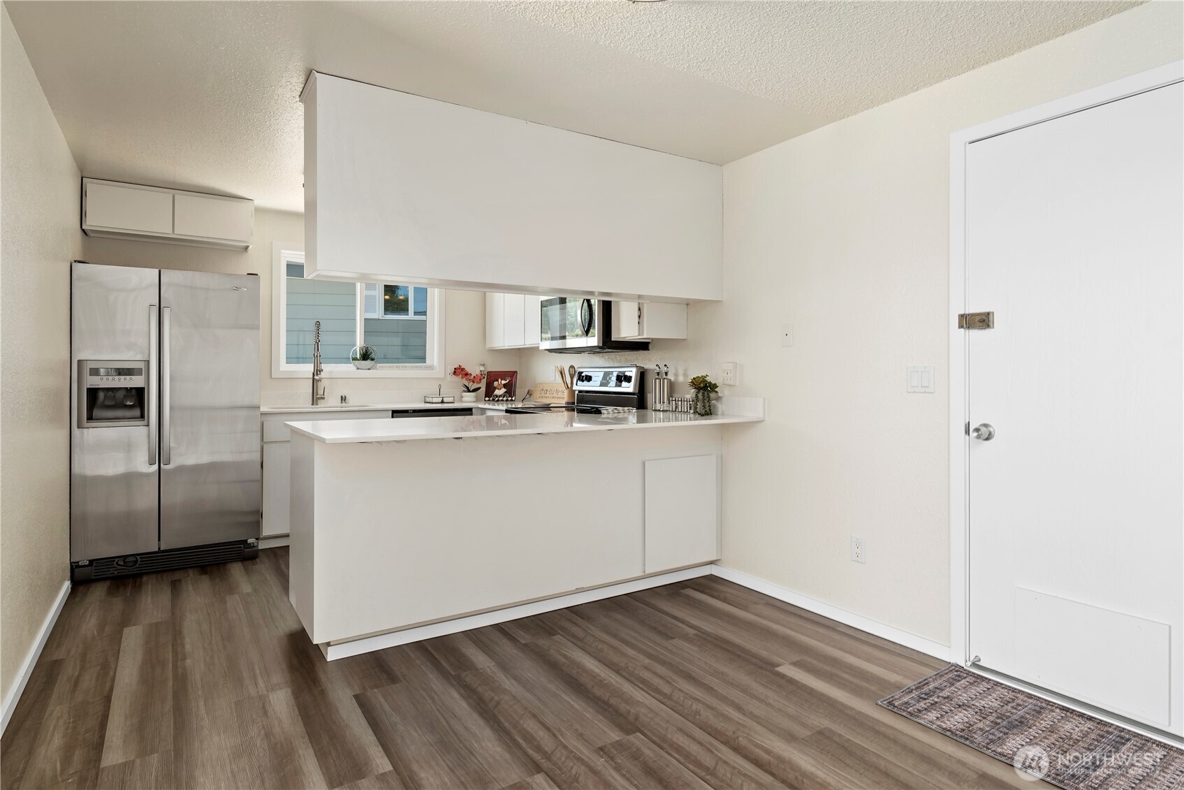 699 Maplewood Loop Property Photo 12