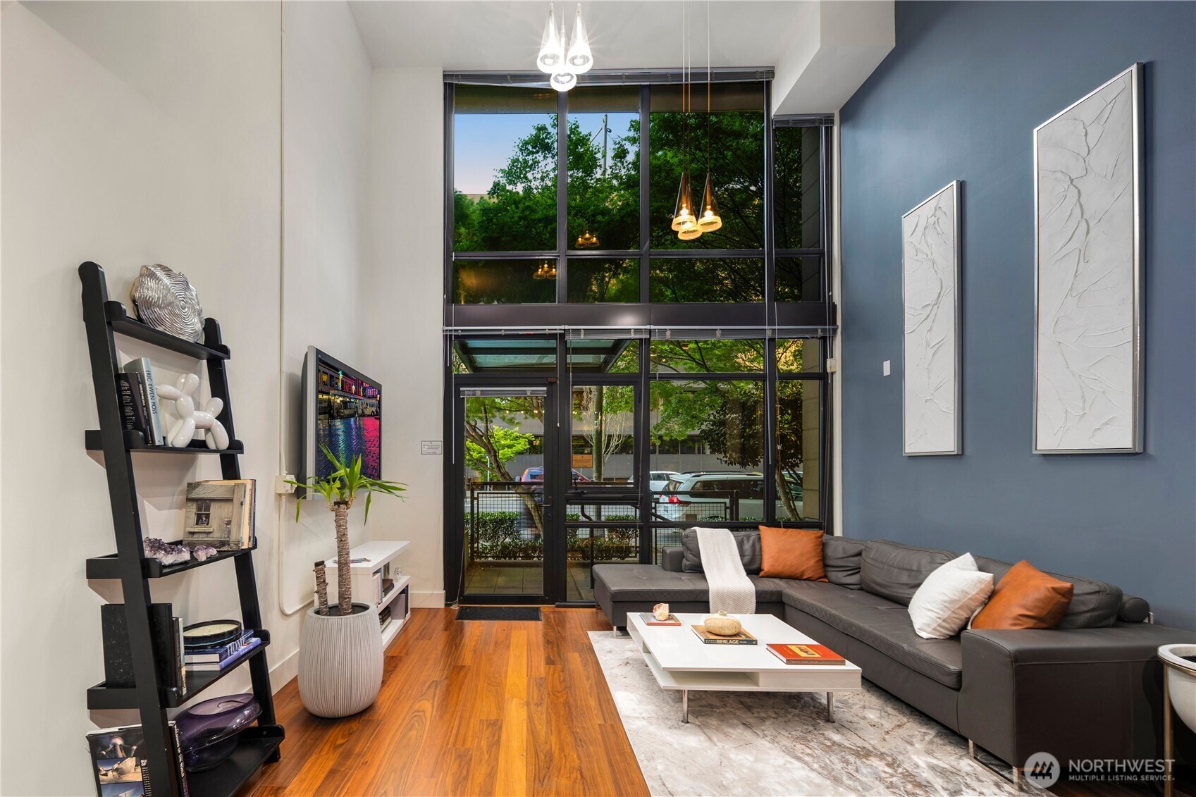 2911 2nd Avenue 120 Property Photo 6