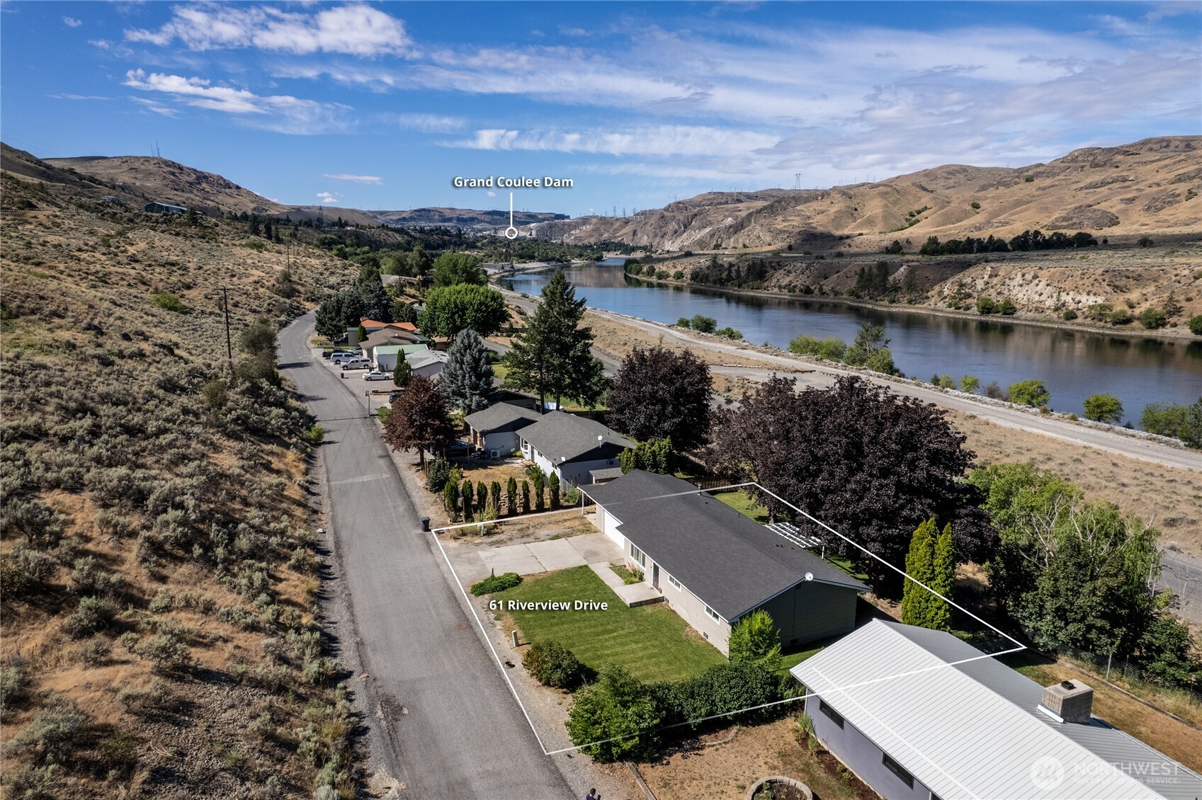 61 Riverview Drive Property Photo 1
