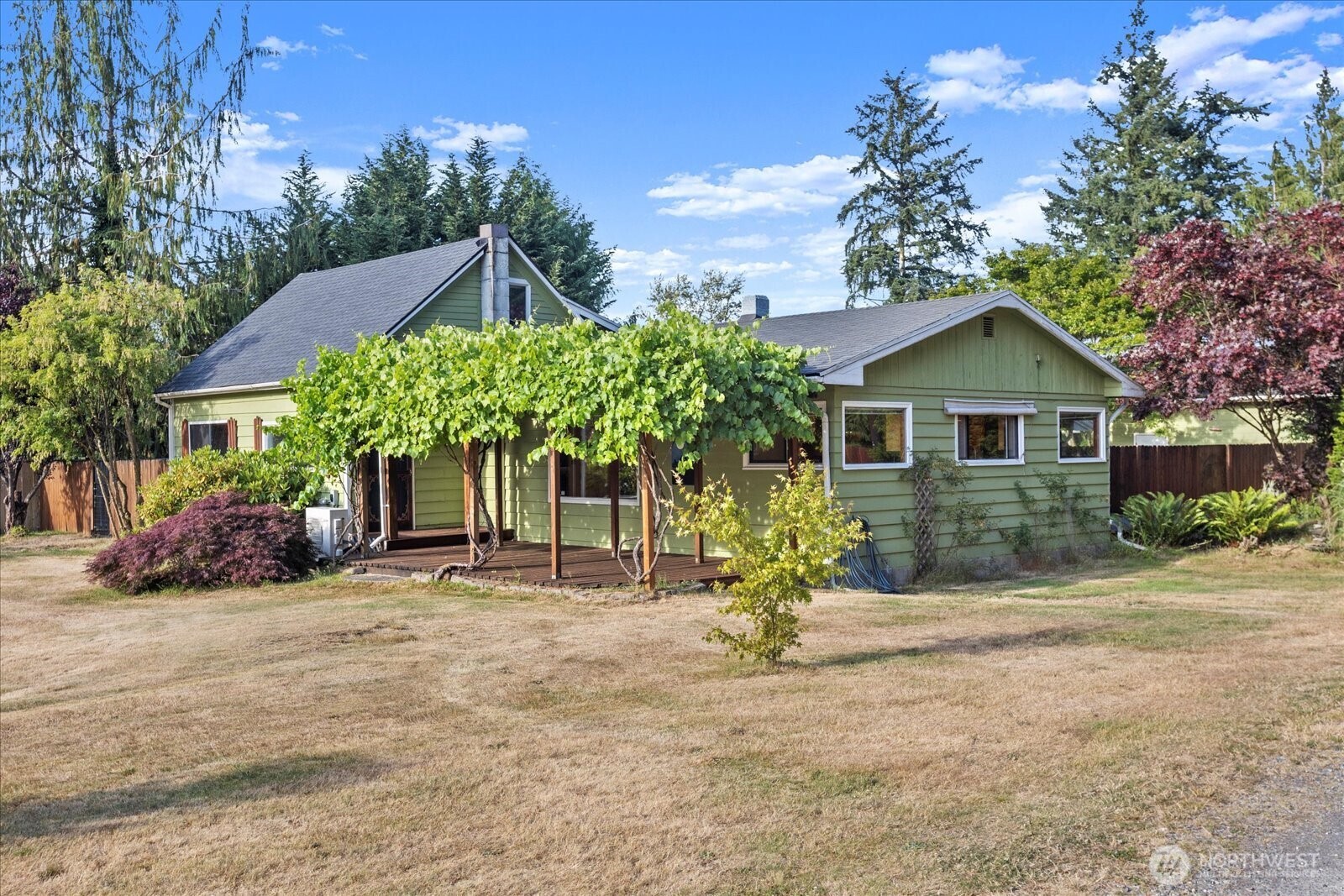 19023 23rd Avenue Property Photo 4