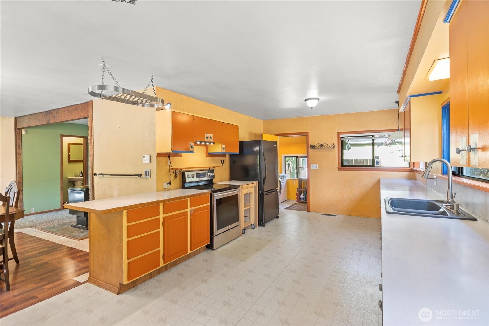 19023 23rd Avenue Property Photo 10