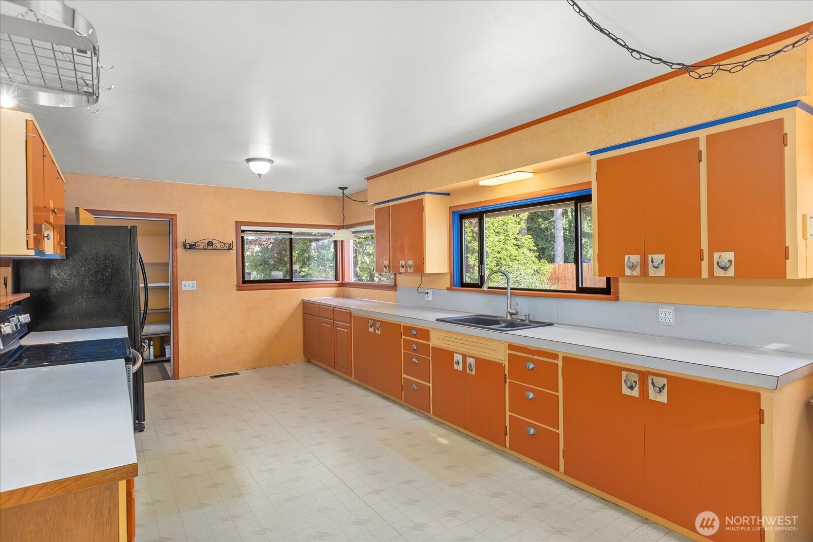 19023 23rd Avenue Property Photo 11