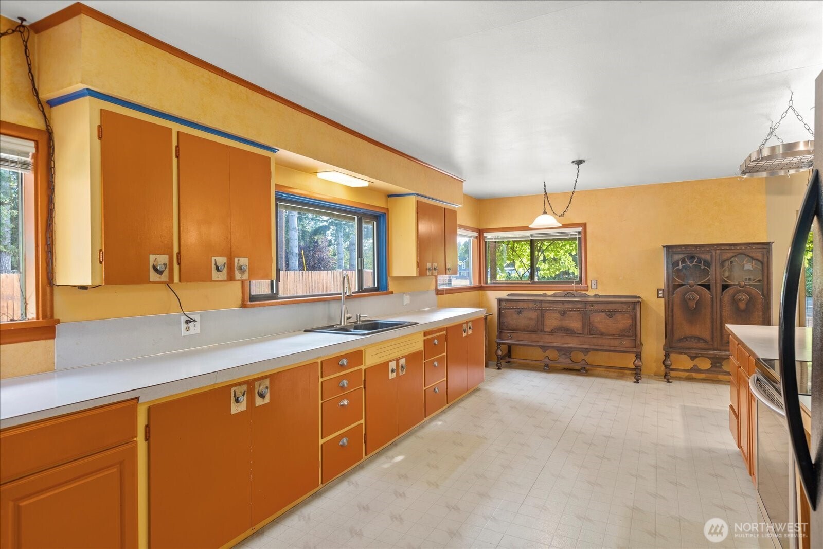 19023 23rd Avenue Property Photo 12