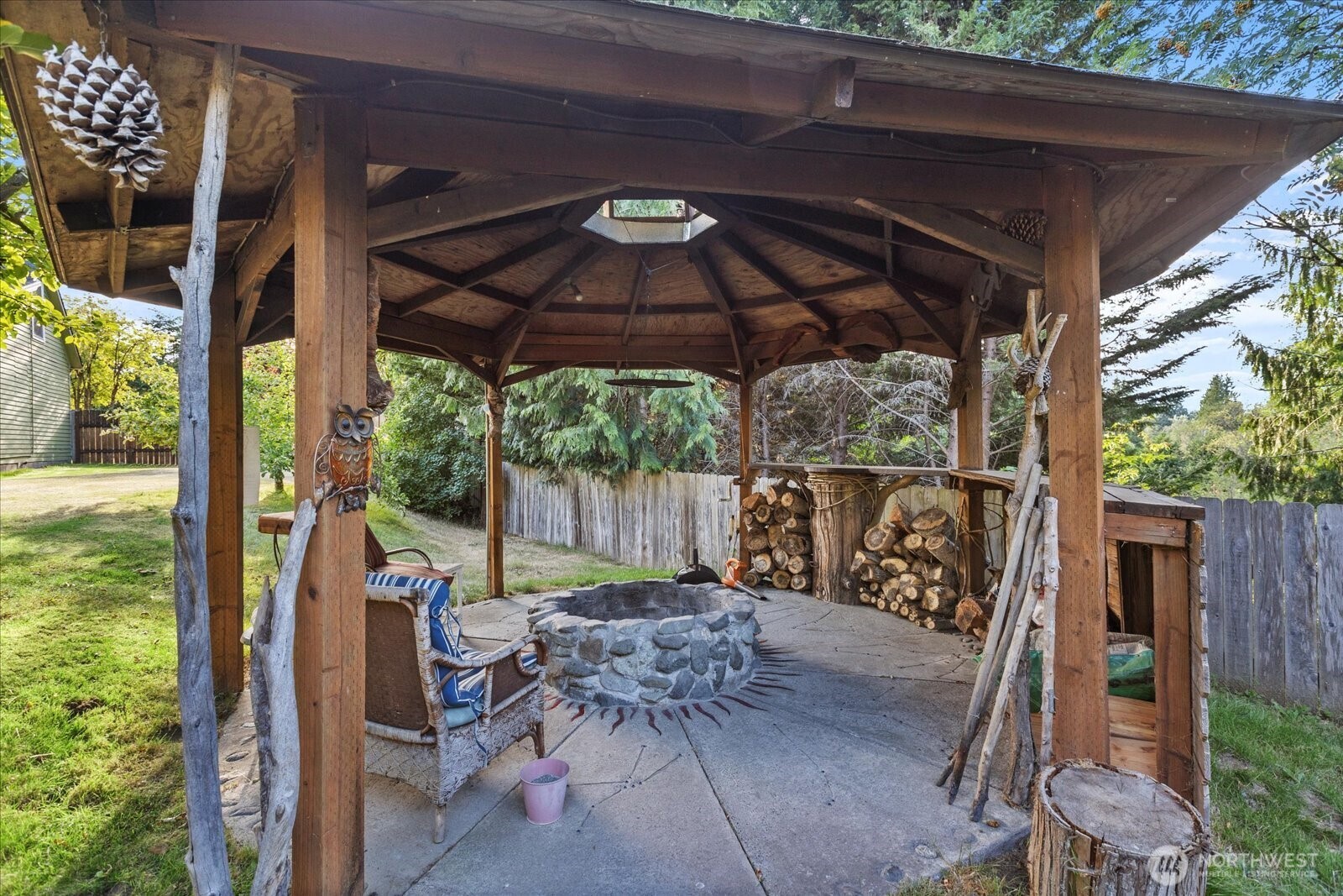 19023 23rd Avenue Property Photo 25