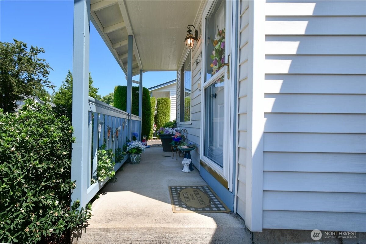 17311 Se 15th Way Property Photo 2