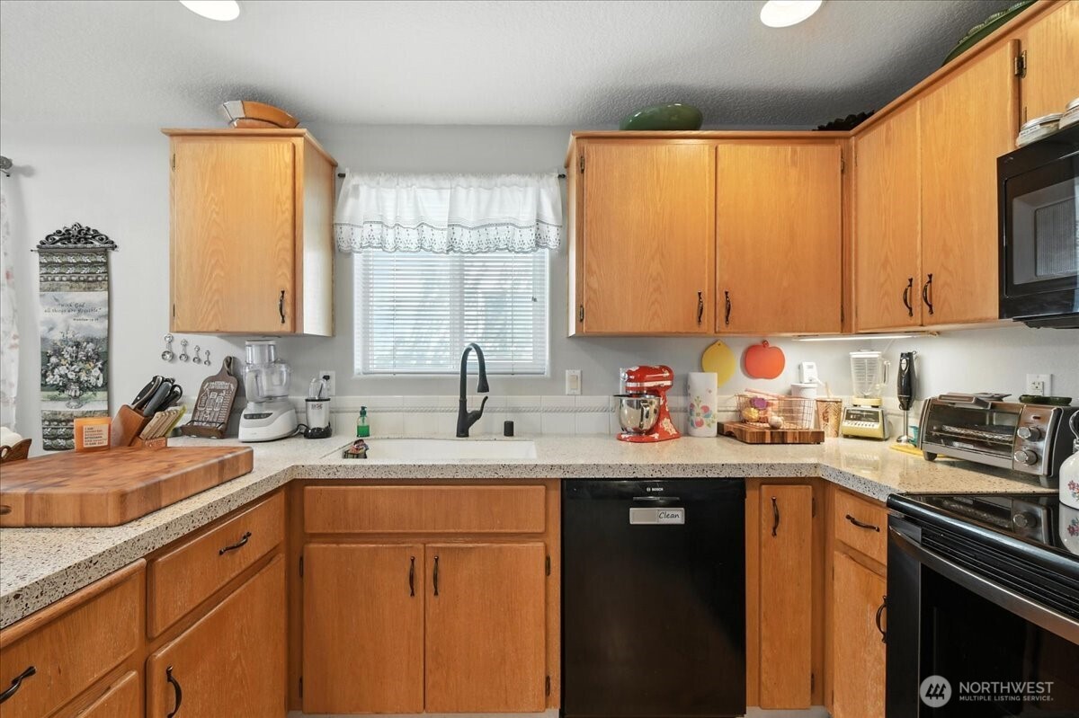 17311 Se 15th Way Property Photo 9