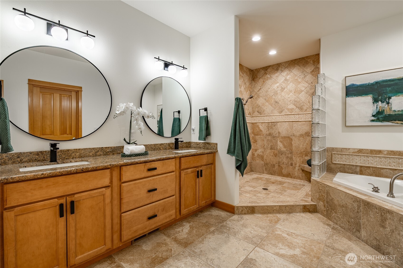 9002 Gleneagle Drive Property Photo 22