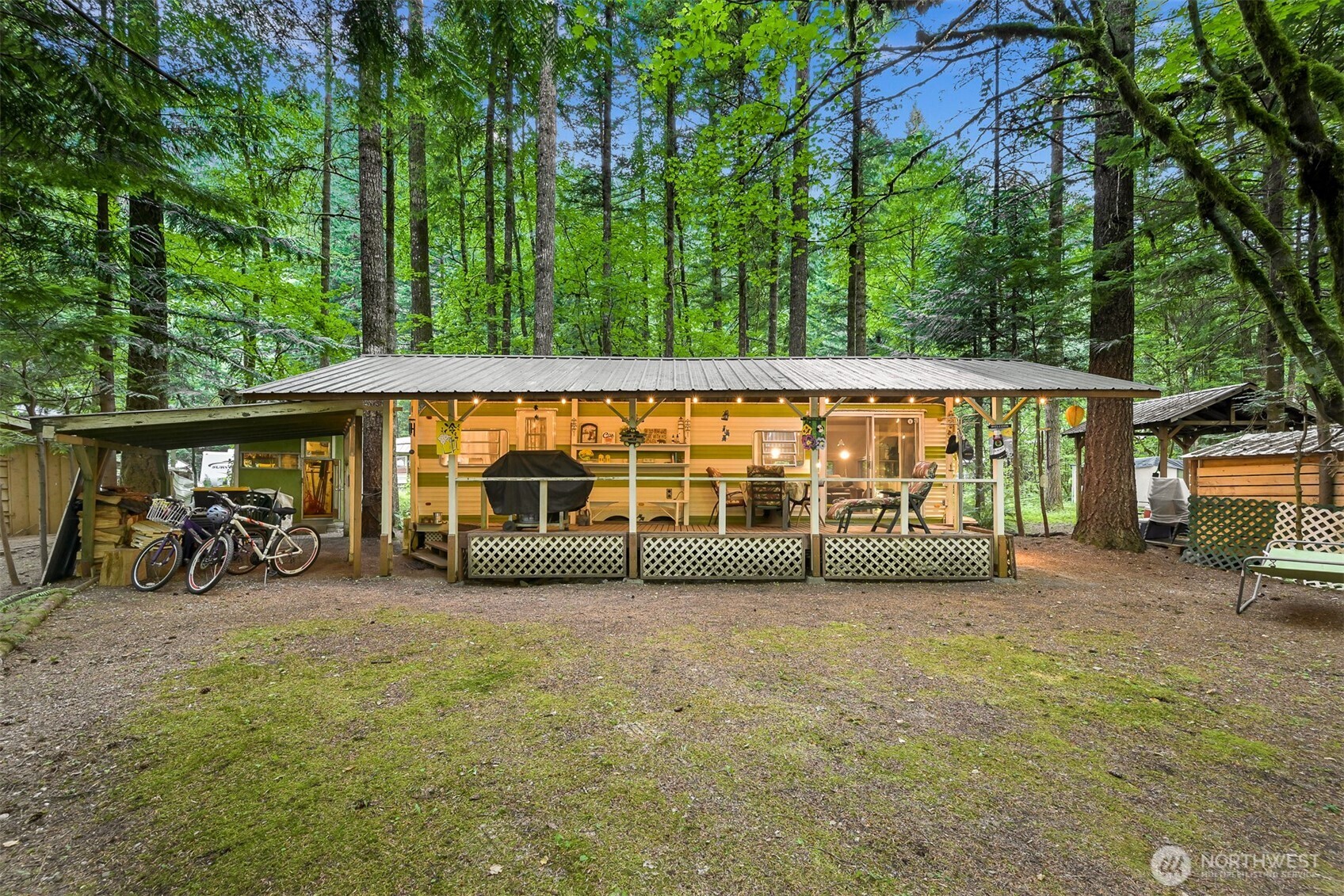 1107 Birch Lane Property Photo 1