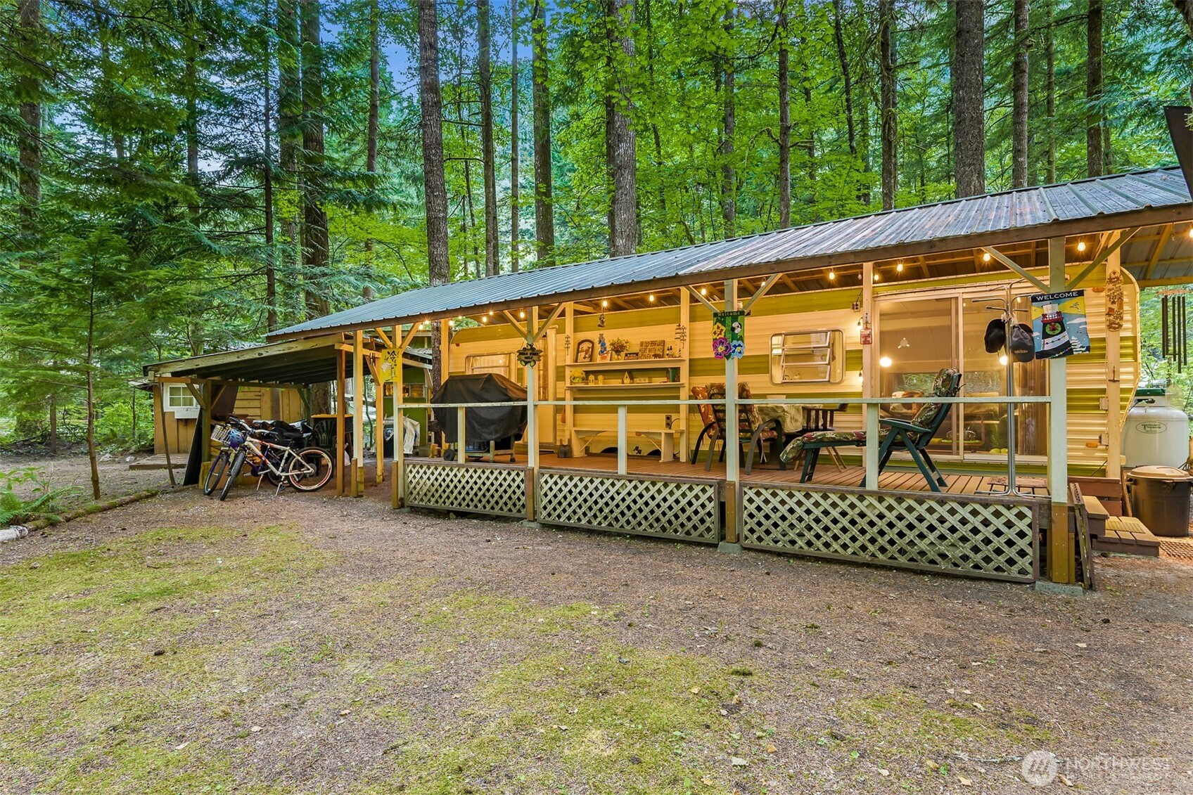 1107 Birch Lane Property Photo 17
