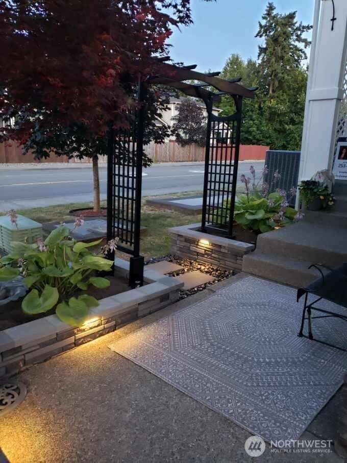 7726 162nd Street Property Photo 1