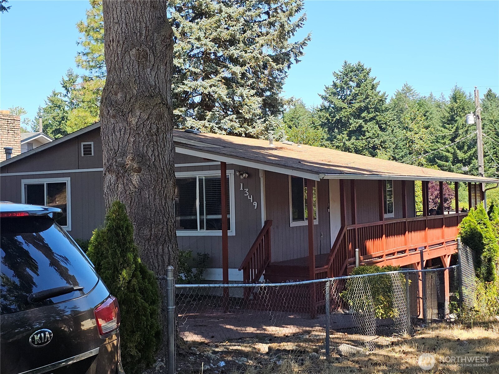 1349 S Highland Drive Property Photo 1