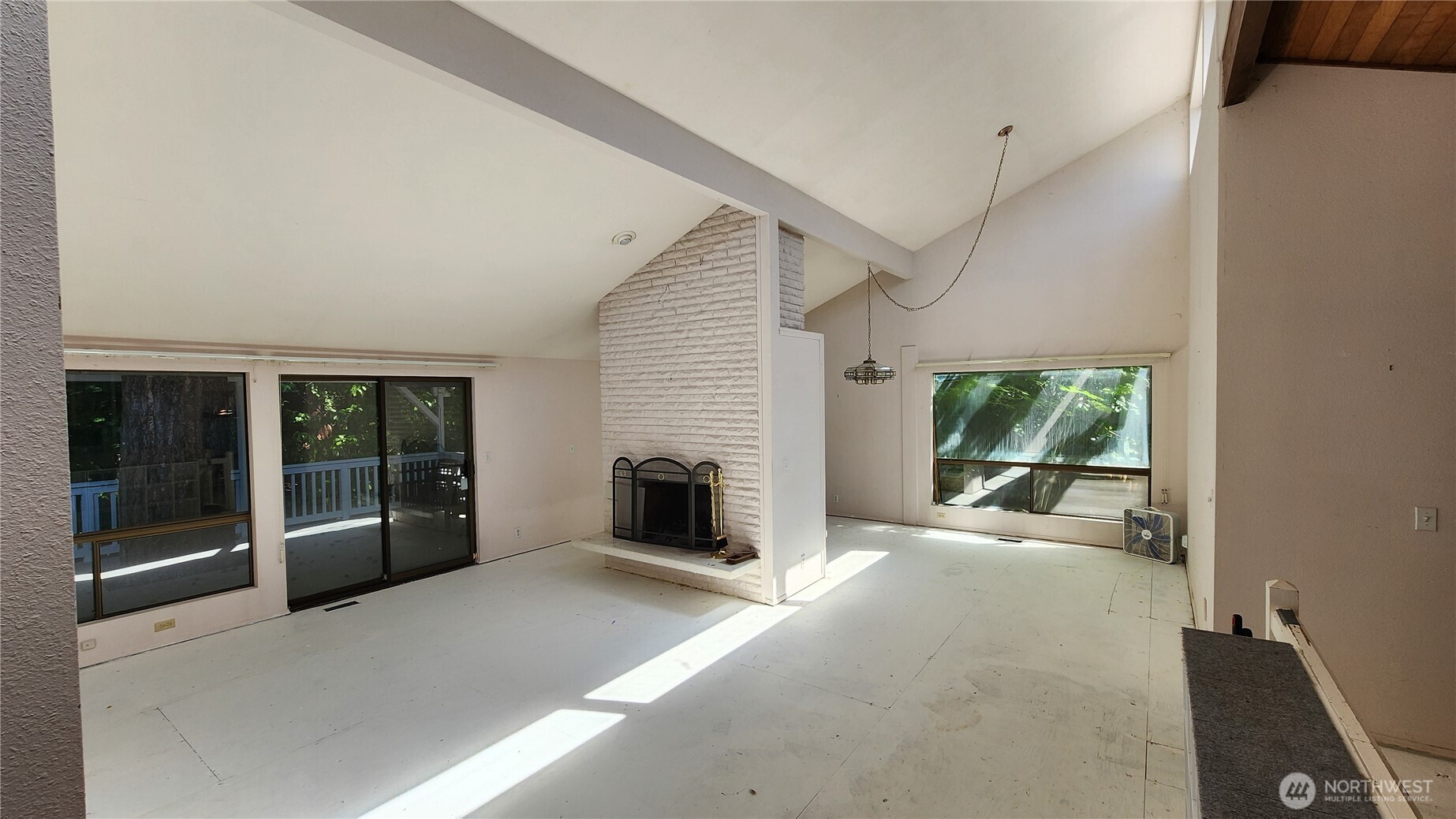 4714 147th Place Property Photo 1