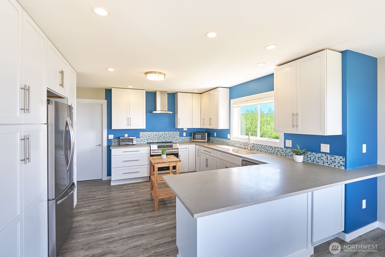 264 Stringtown Road Property Photo 9