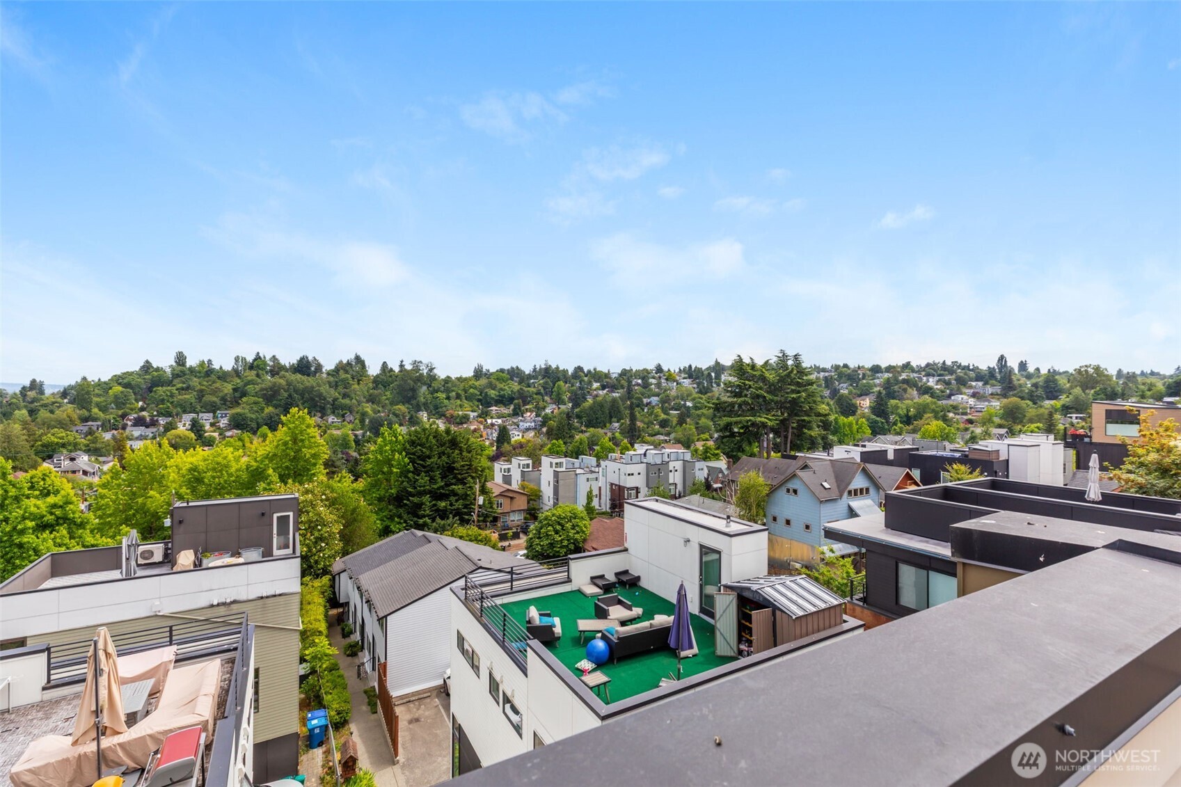 140 26 Avenue Property Photo 25