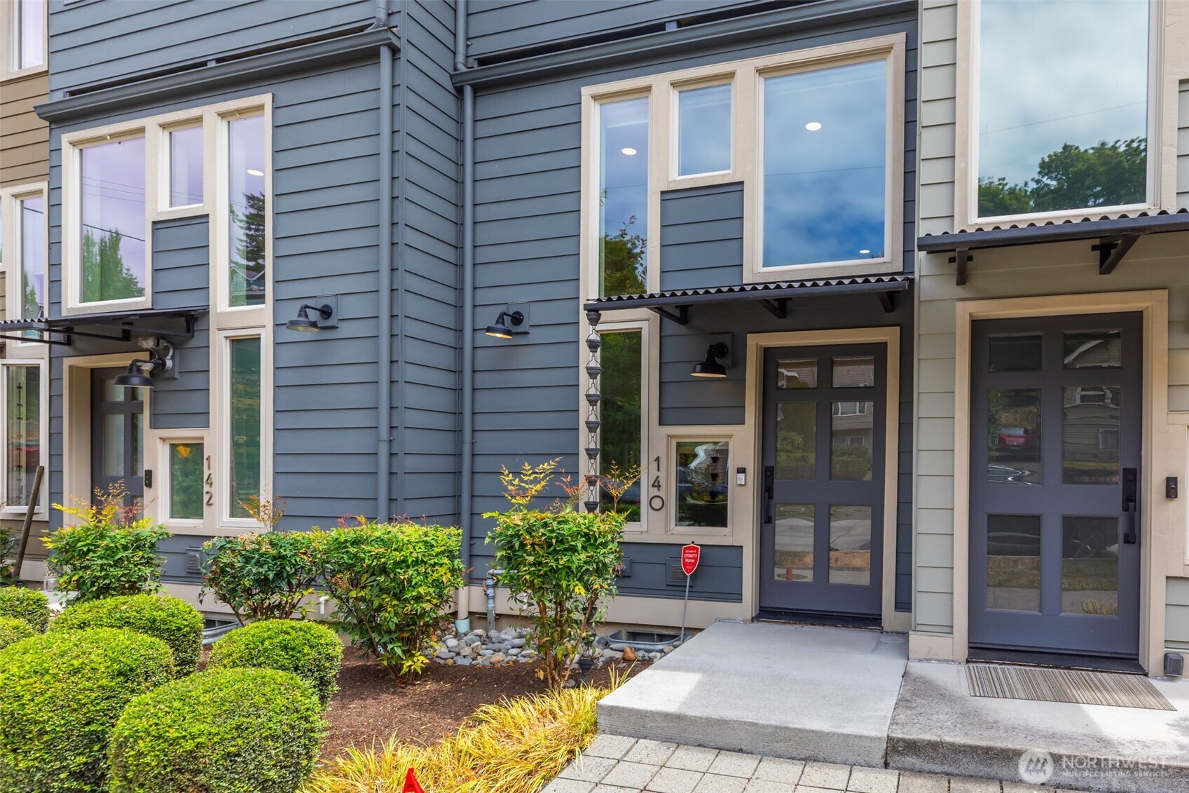 140 26 Avenue Property Photo 26