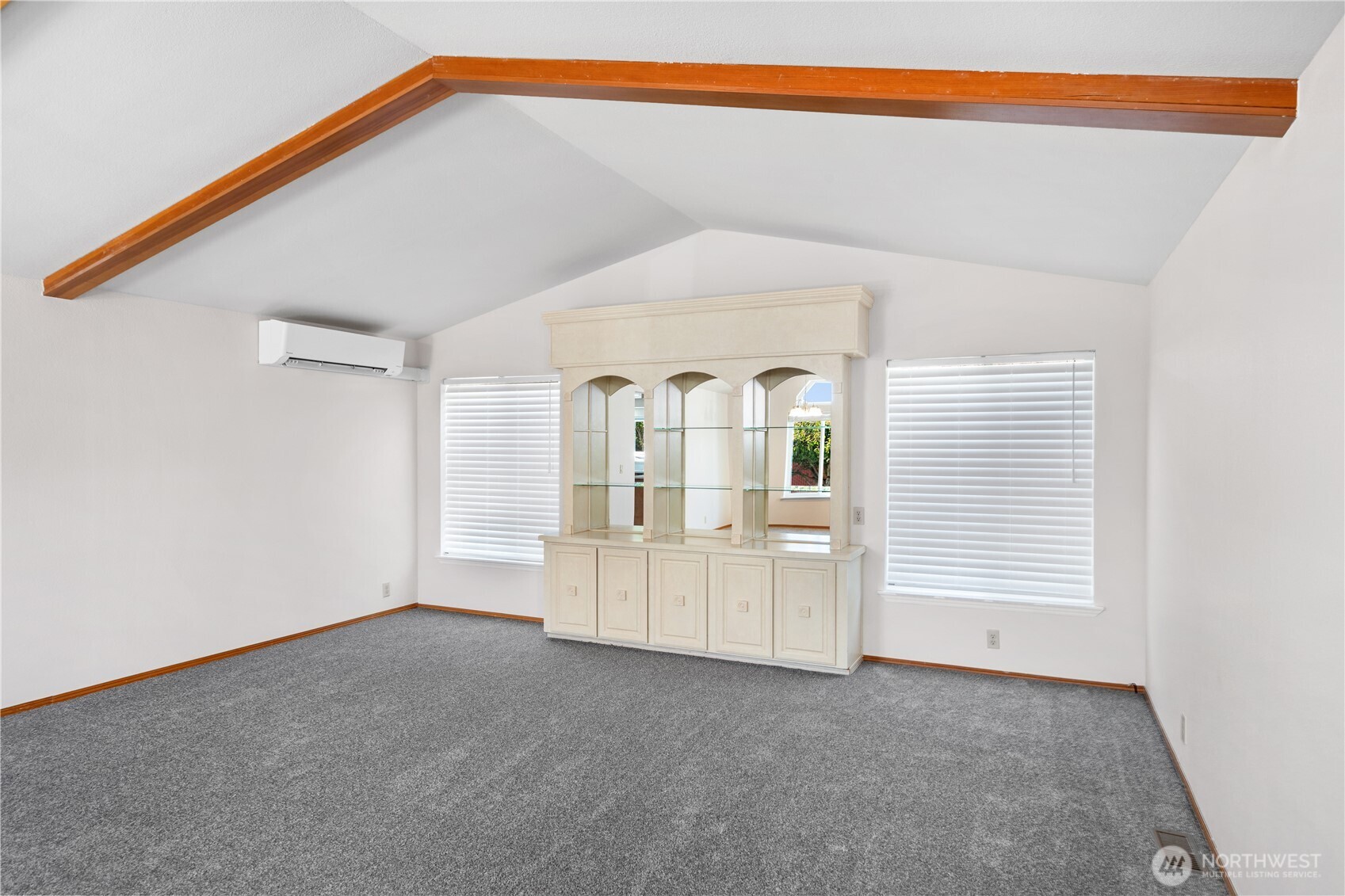 2289 Towne Point Avenue Property Photo 6