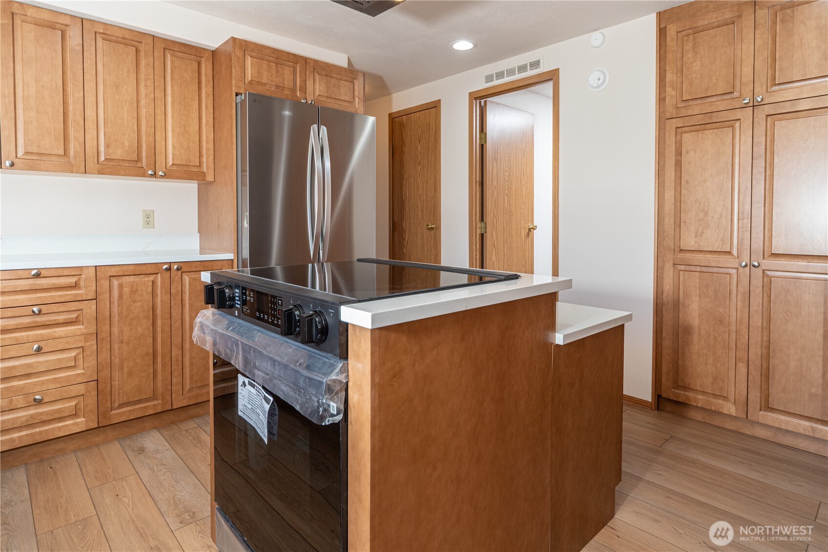 2289 Towne Point Avenue Property Photo 12