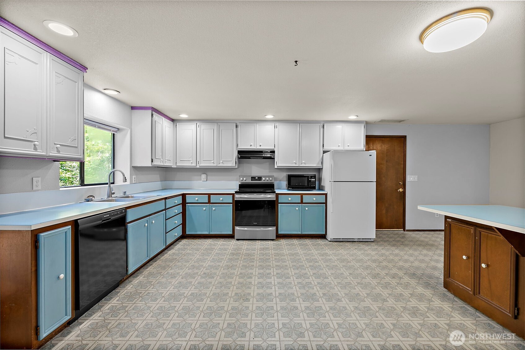 1580 Sw Hollyhock Lane Property Photo 15