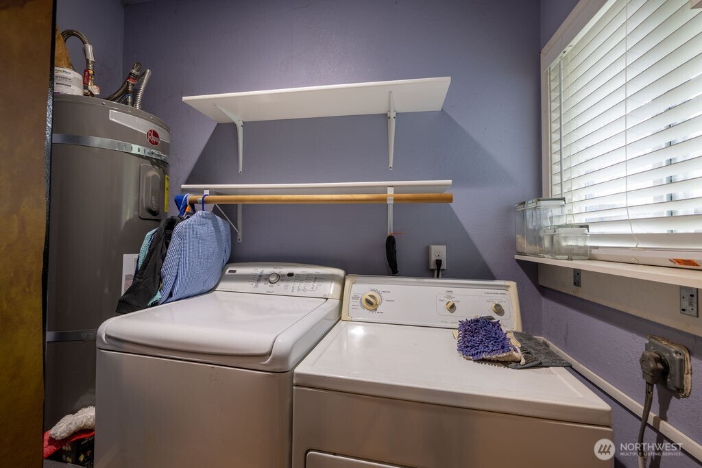 1427 E 3rd Street Property Photo 26