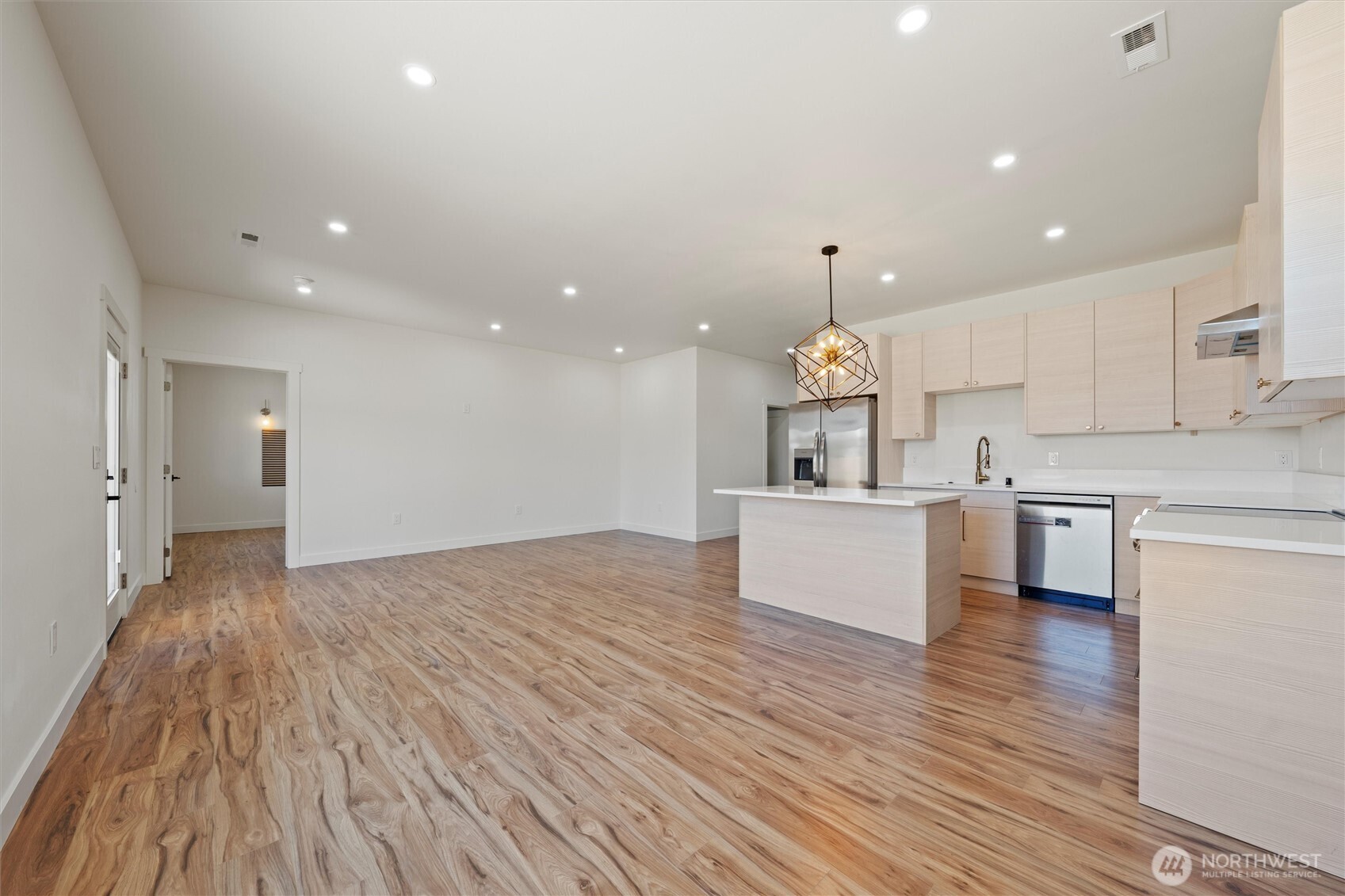 715 Buttercup Street Property Photo 13