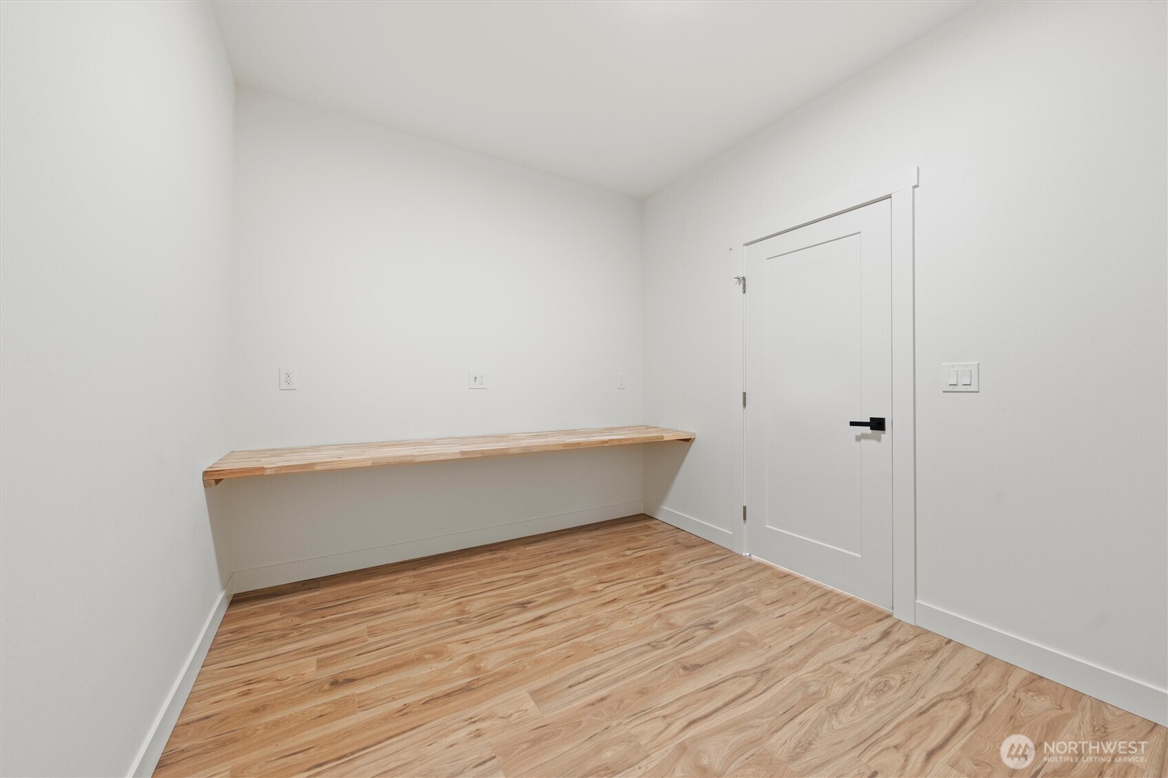 715 Buttercup Street Property Photo 14