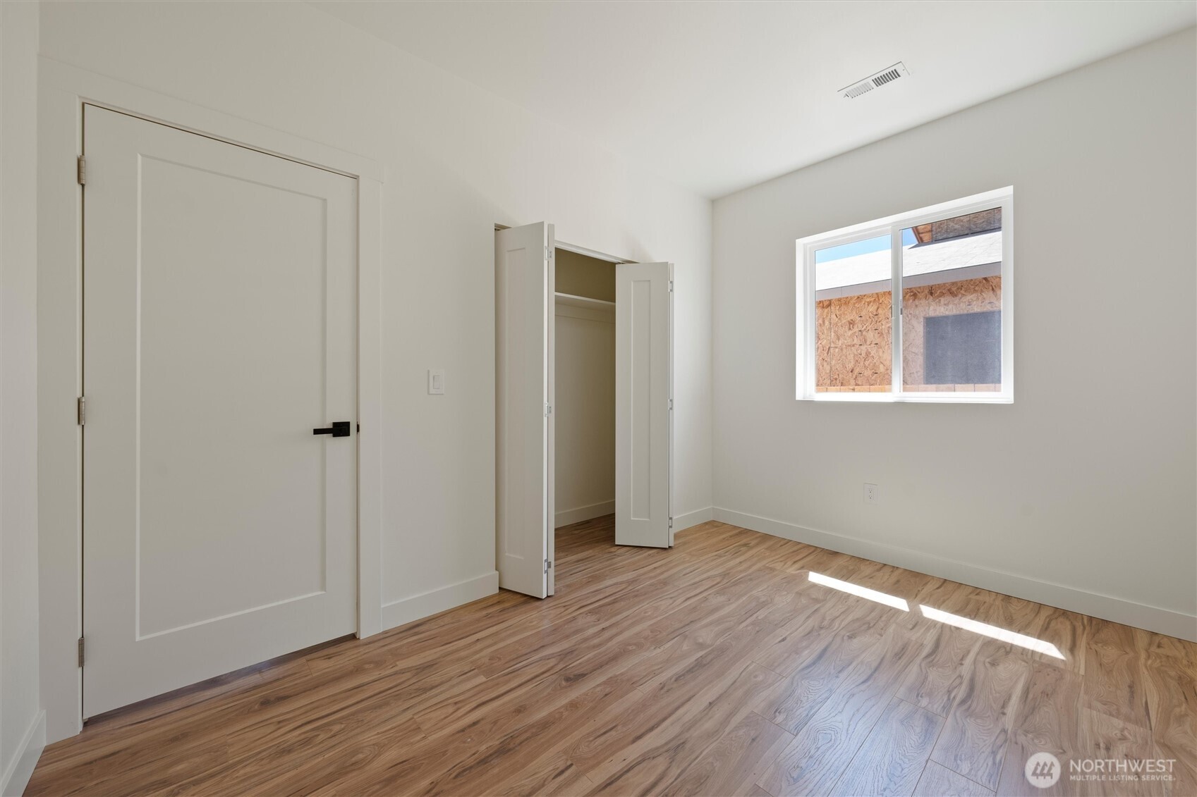 715 Buttercup Street Property Photo 16