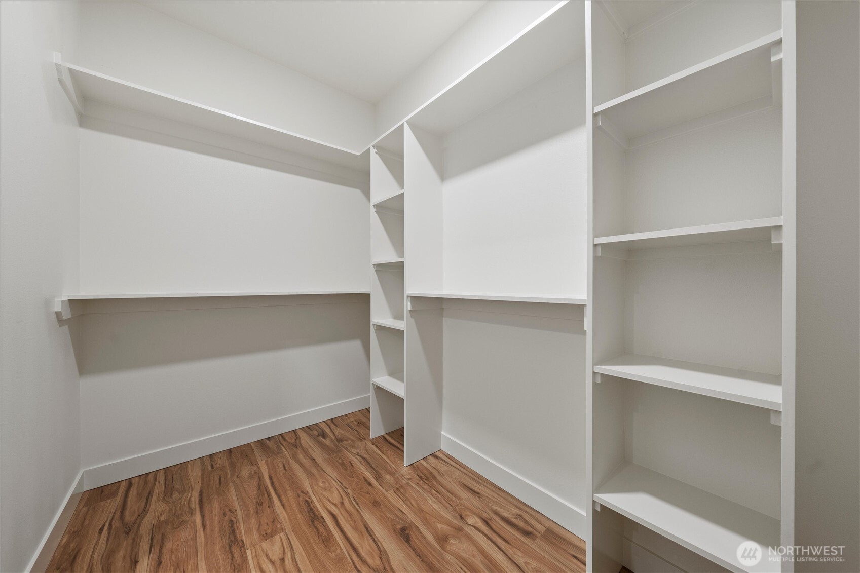 715 Buttercup Street Property Photo 28