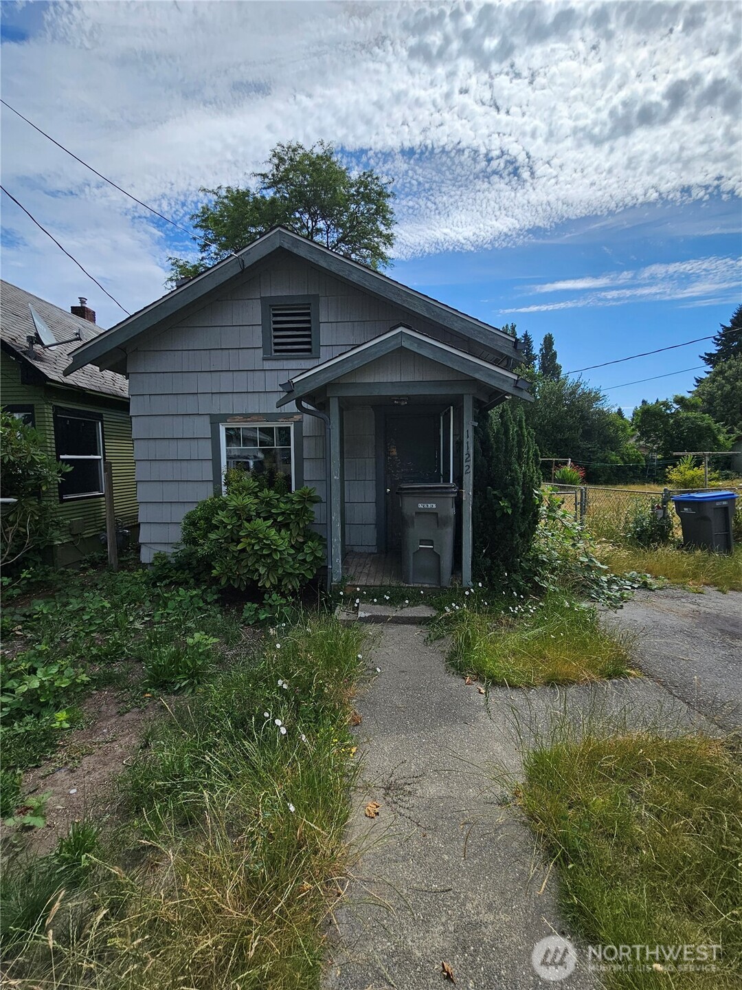 1122 Hewitt Avenue Property Photo 1