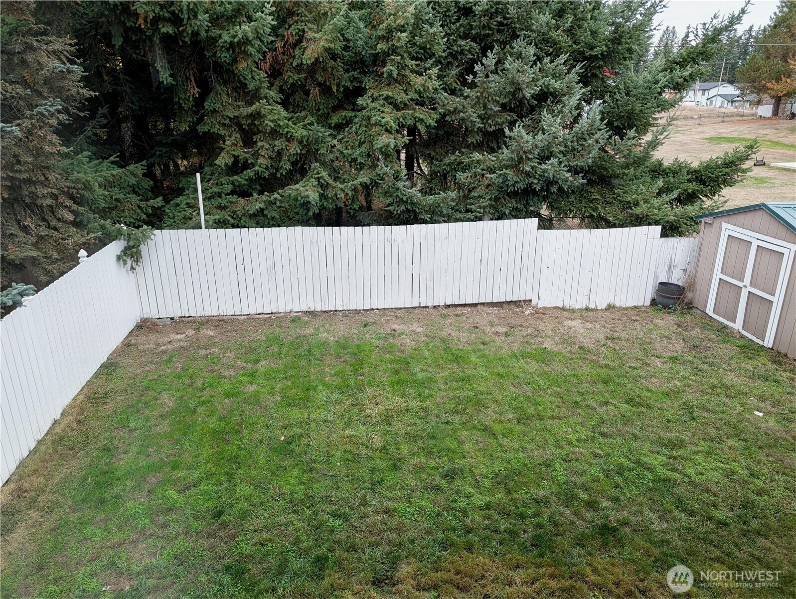 15730 91st Way Property Photo 5