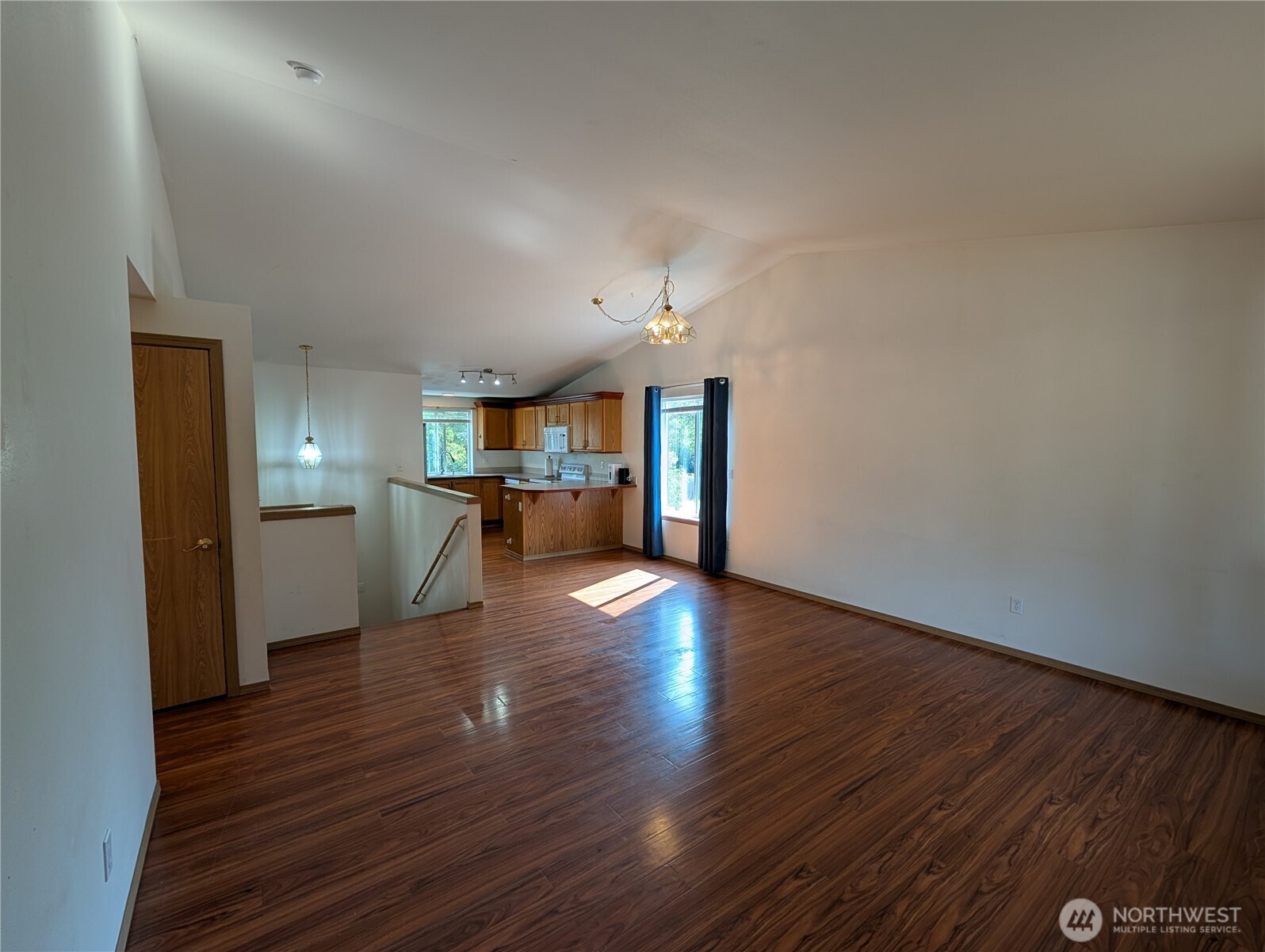 15730 91st Way Property Photo 7