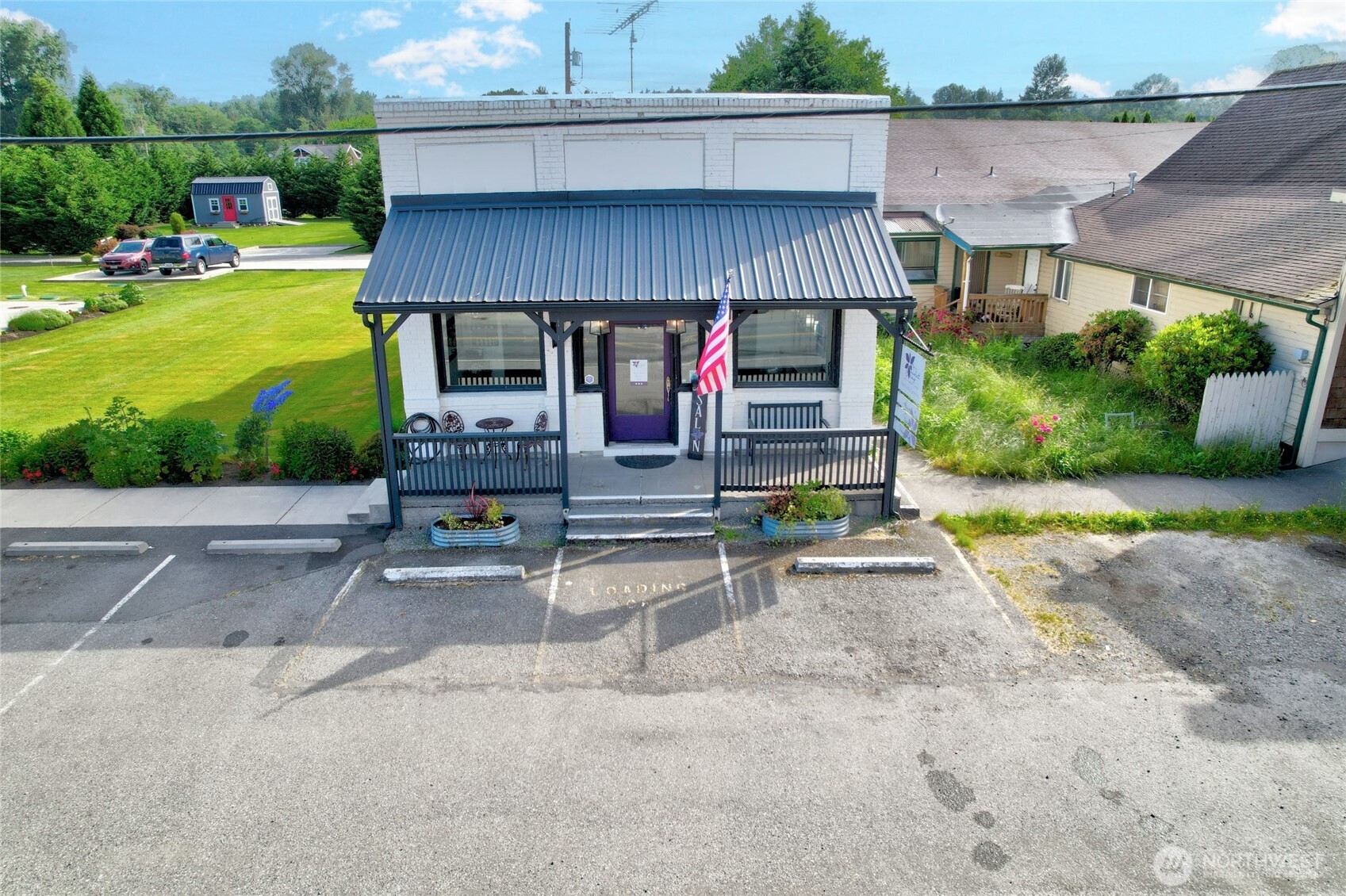 1415 Pioneer Highway Property Photo 2