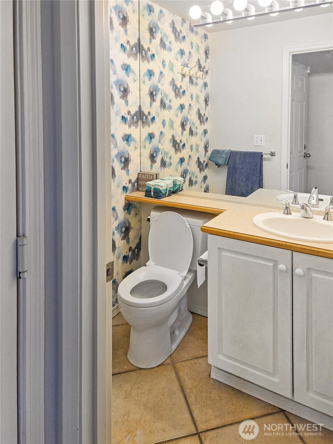 503 S 47th Street 11f Property Photo 8